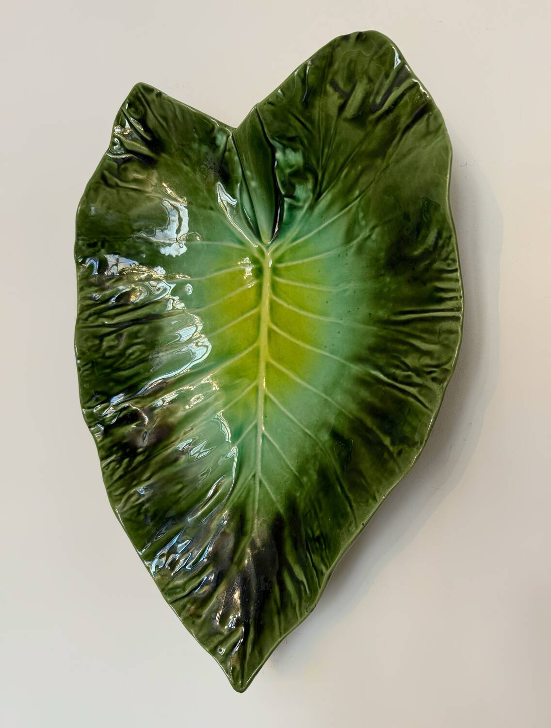 Large ceramic leaf cup from the 60s