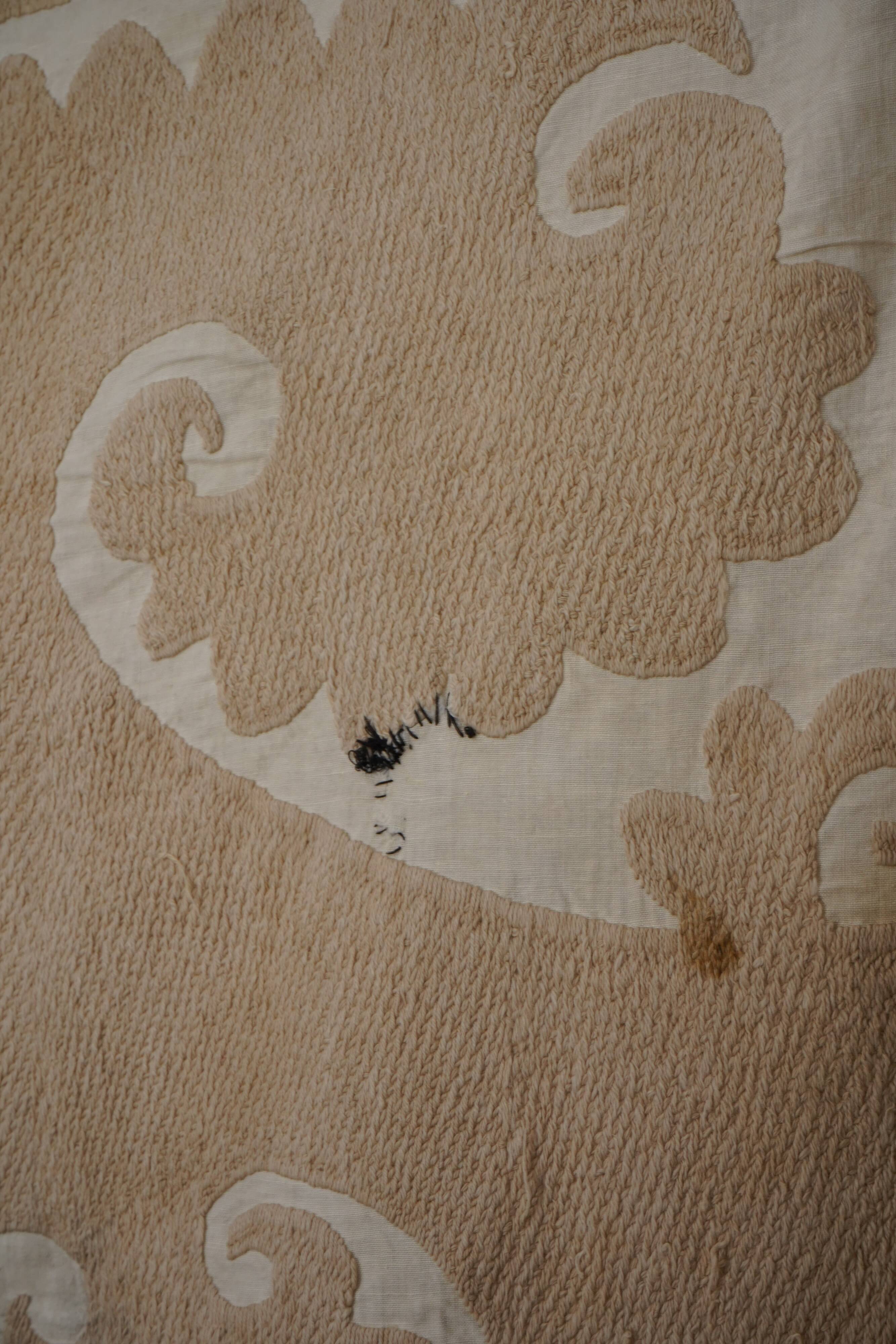 Vintage Turkish hand-knotted rug 141x146 cm