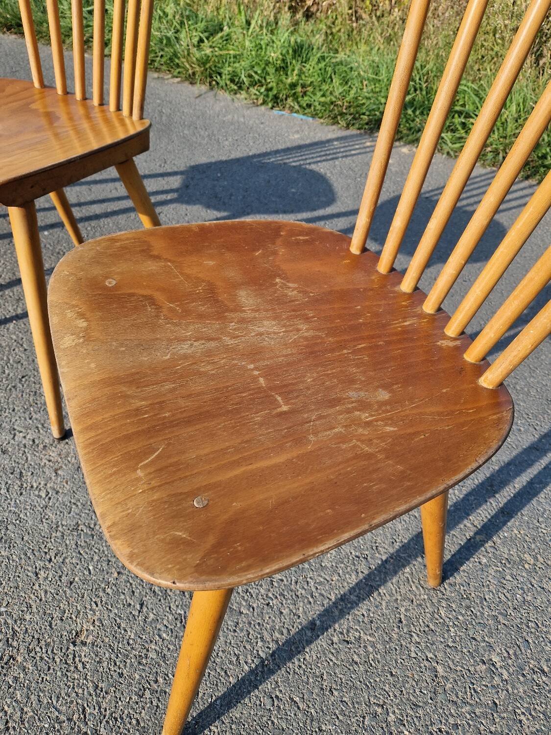 Set of 3 Baumann bistro chairs, Menuet model