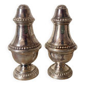 Silver-plated salt and pepper shakers, fluted, beaded decoration.
