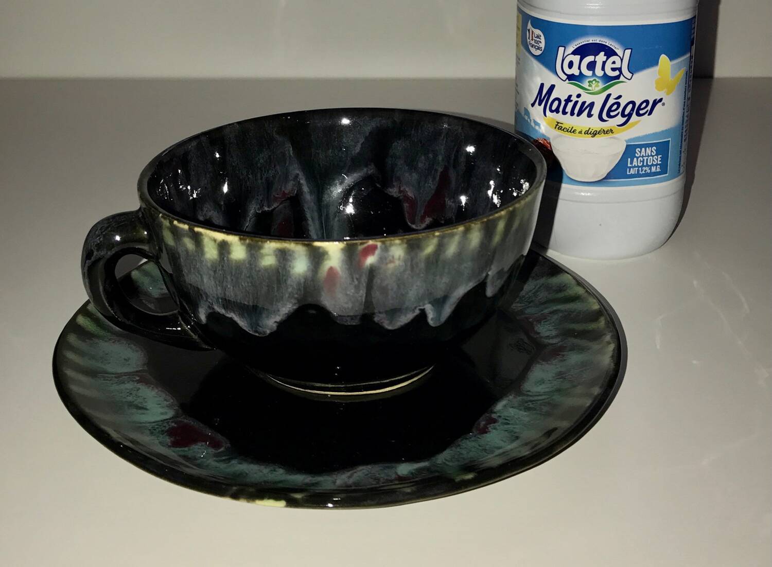 Cup, bowl and plate saucer set