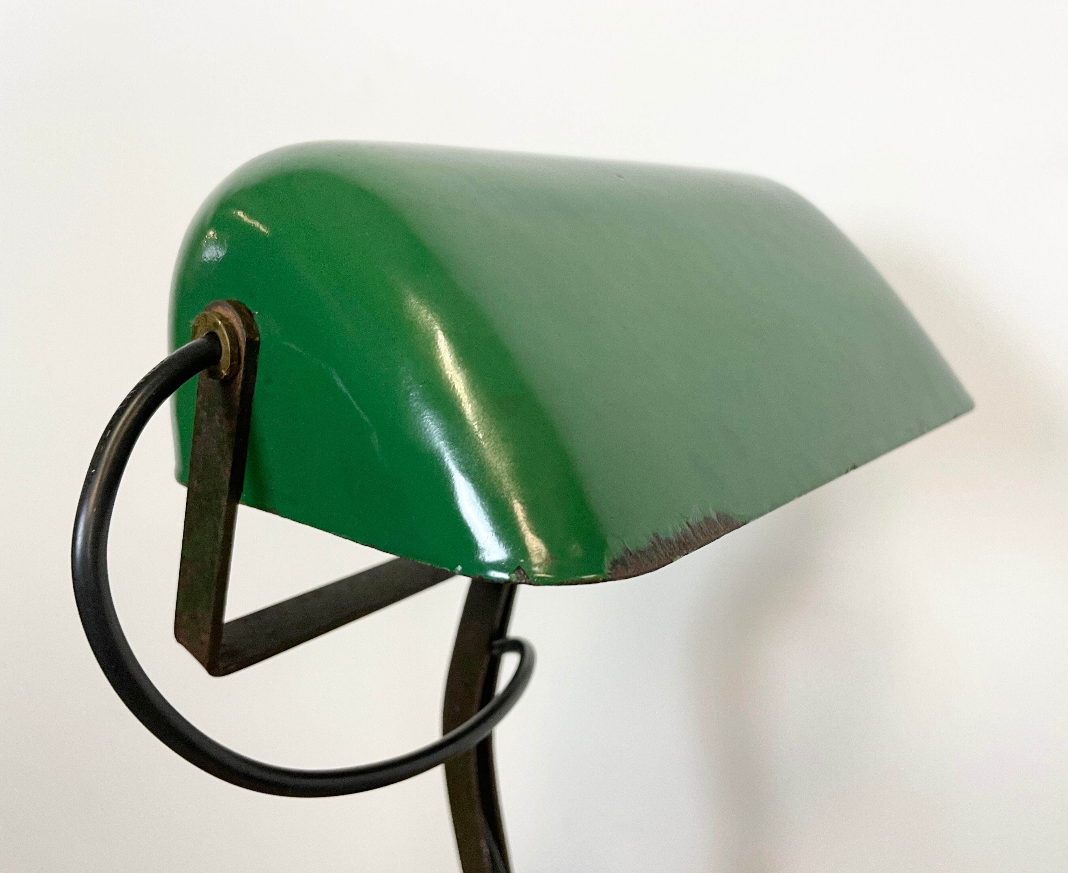 Vintage green enamel bank lamp from Astral, 1930s