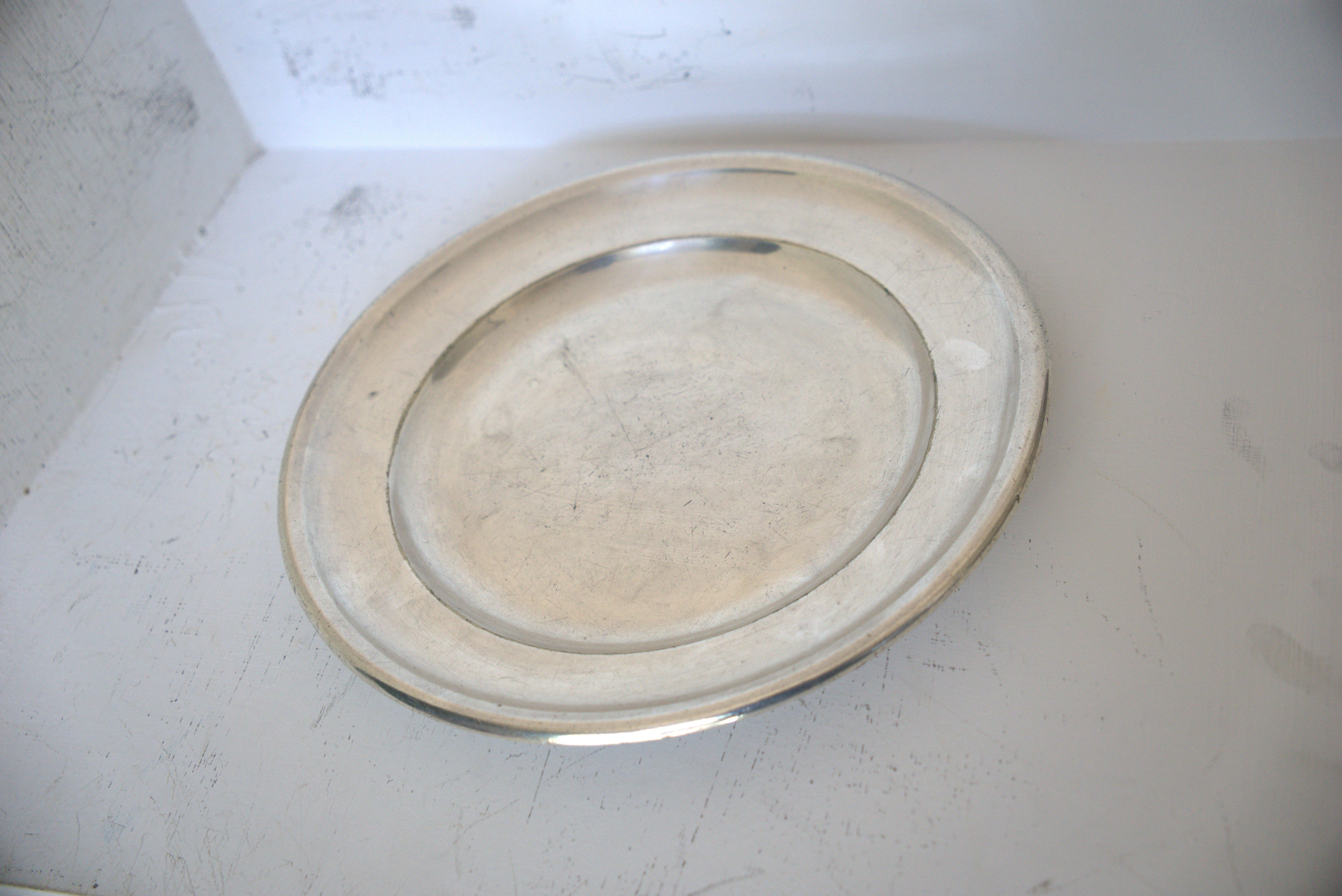 Set of silver-plated serving dishes