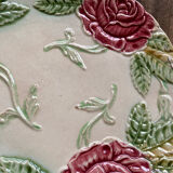 Slip plates onnaing pink pattern