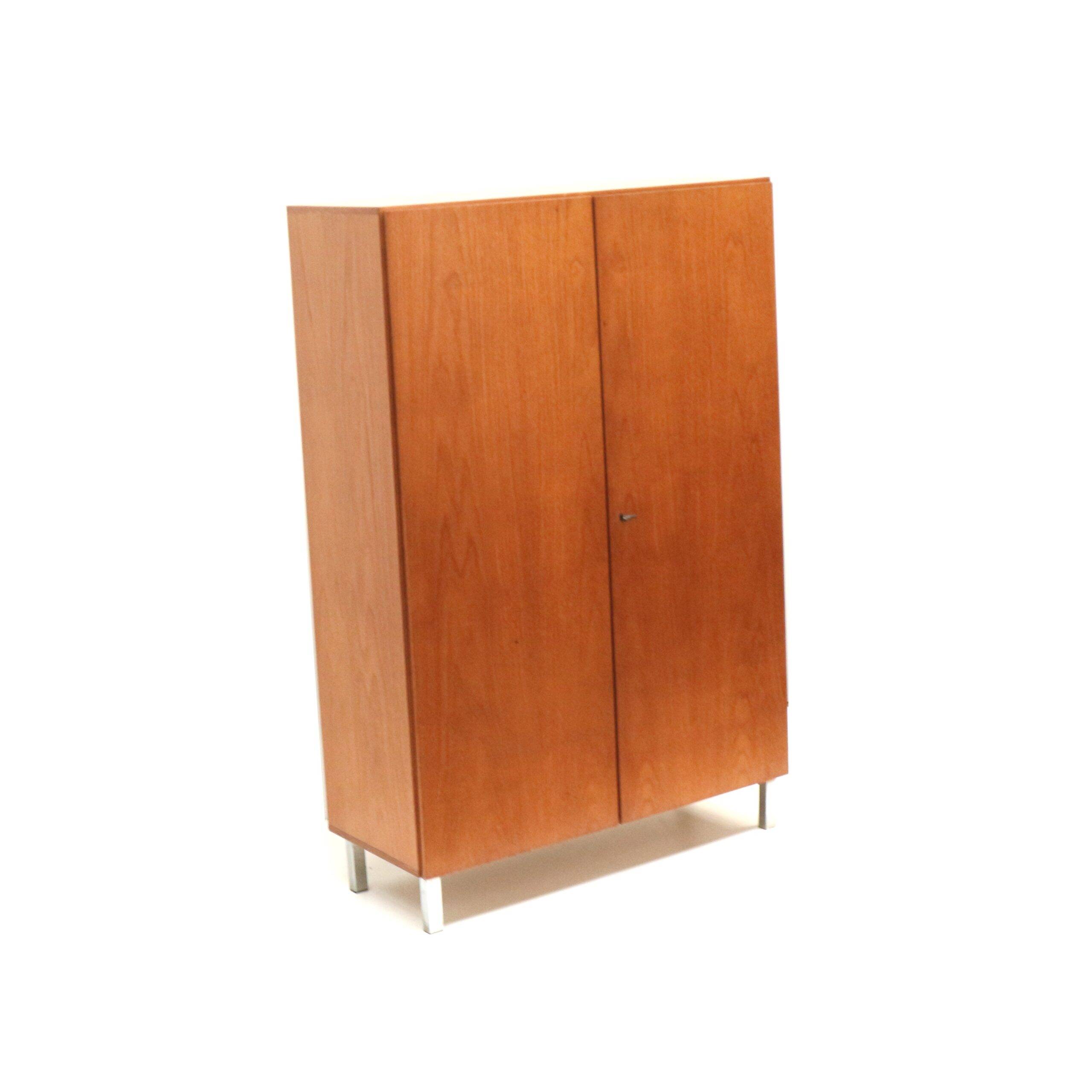 Vintage wardrobe/sideboard from the 1960s