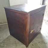 Wooden chest box