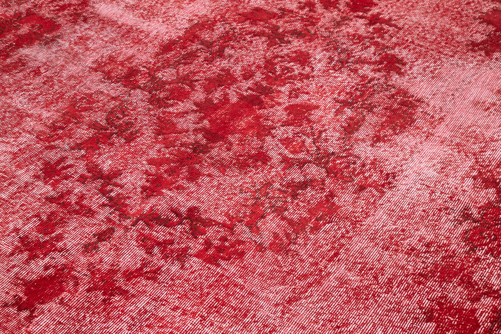 Hand-knotted contemporary oriental 1980s 202 cm x 309 cm red carpet