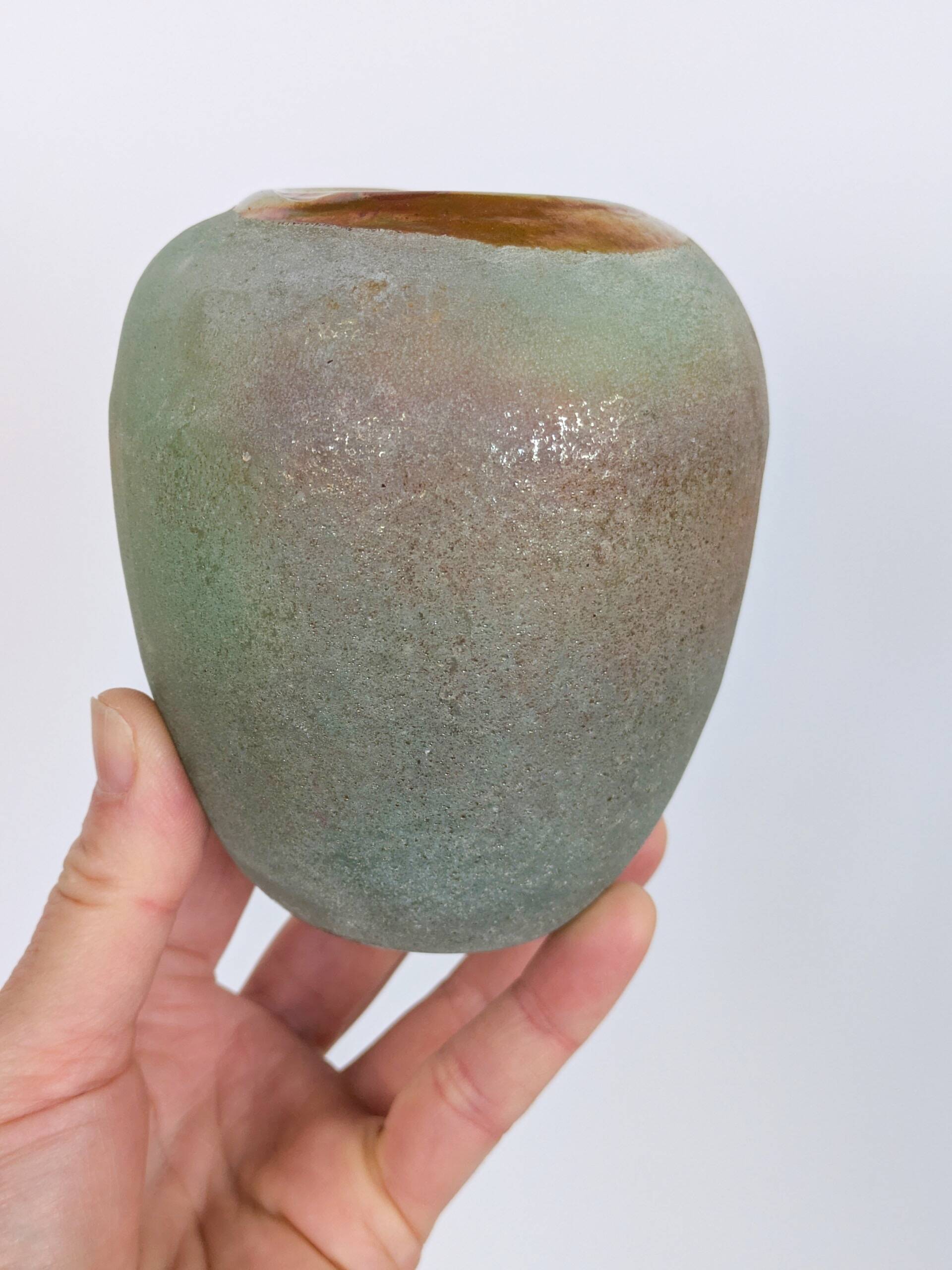 Vintage Glass Art Vase Hand Blown Iridescent Rainbow Gold