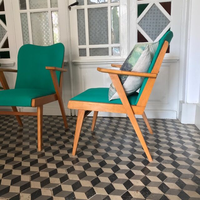 Fauteuil vintage bois et skaï vert