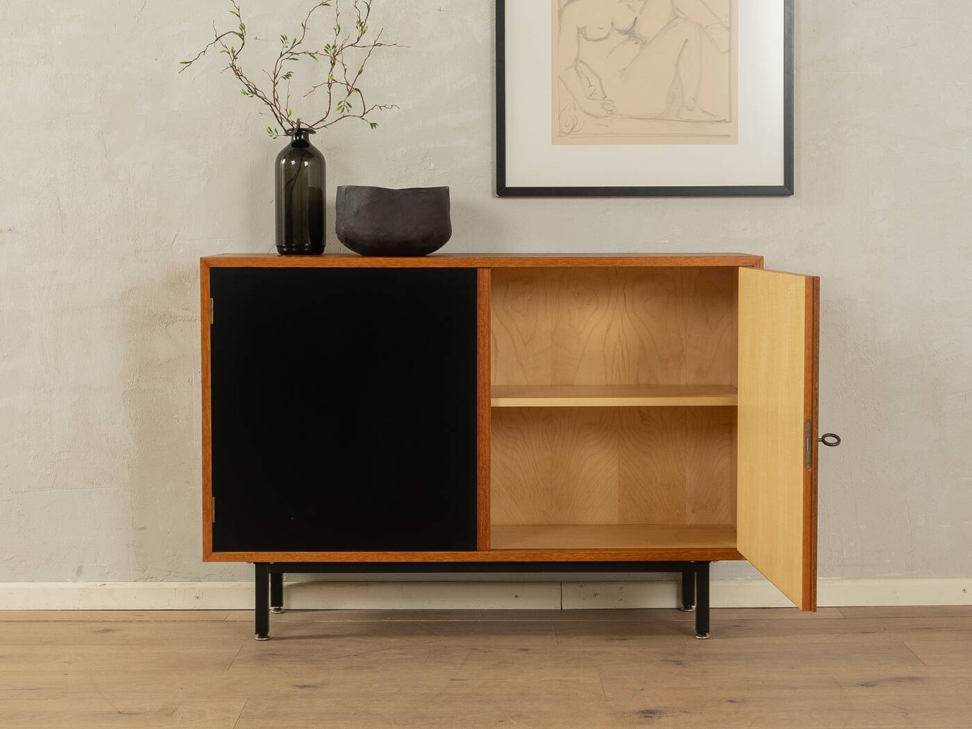 1960s Dresser