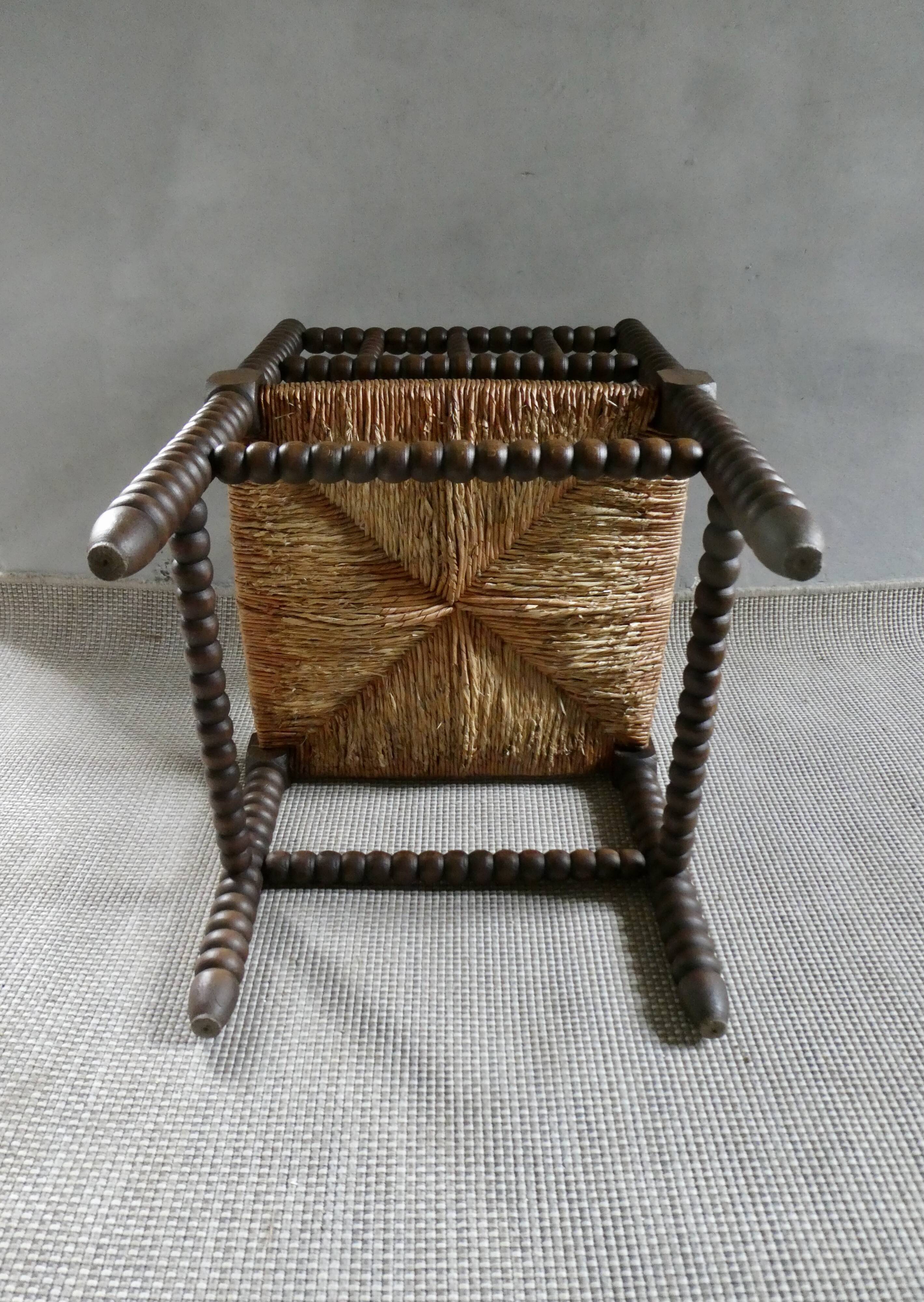 Solid wood corner fire chair, straw seat