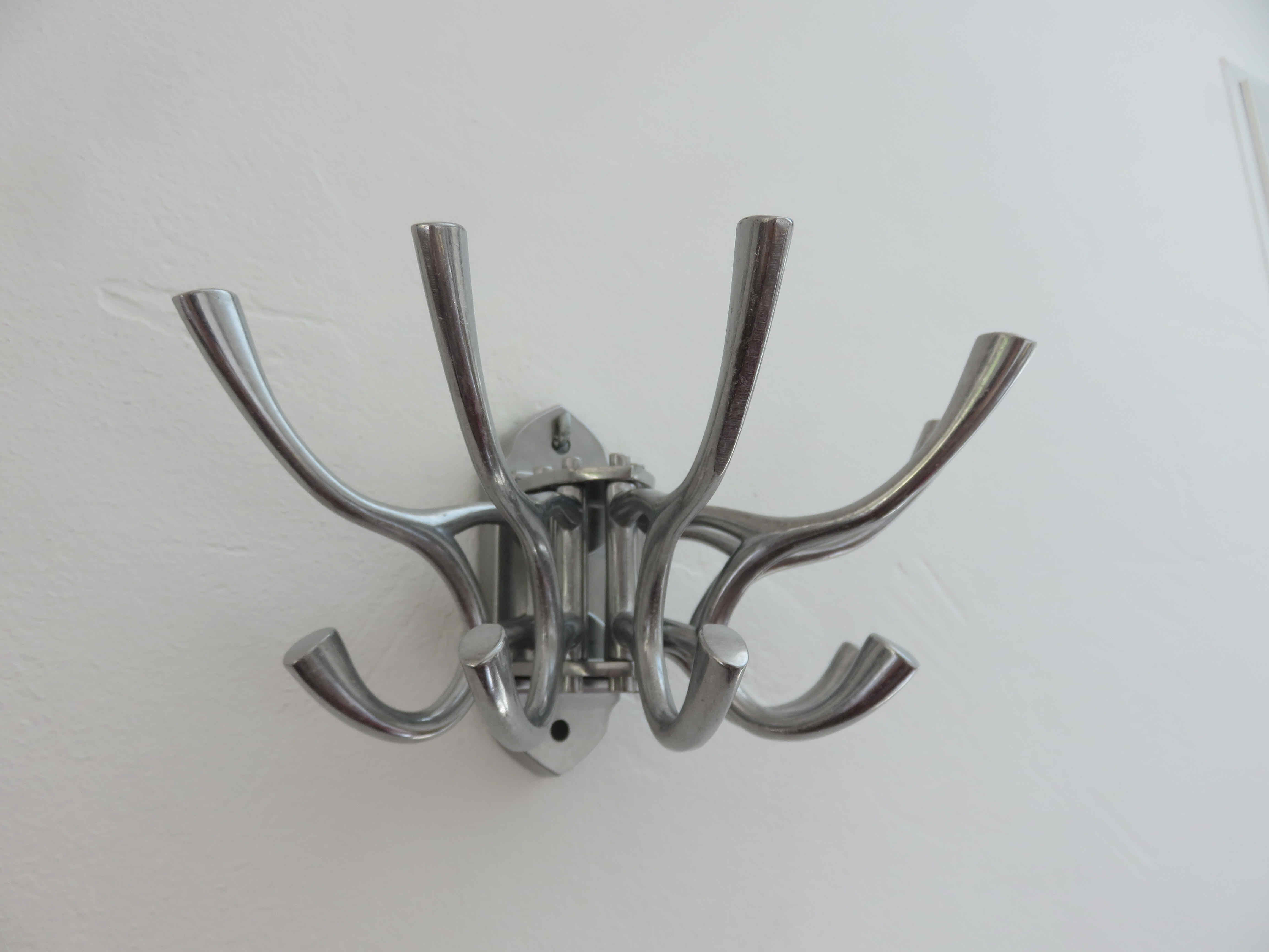 Swivel aluminum wall coat rack bistro, factory