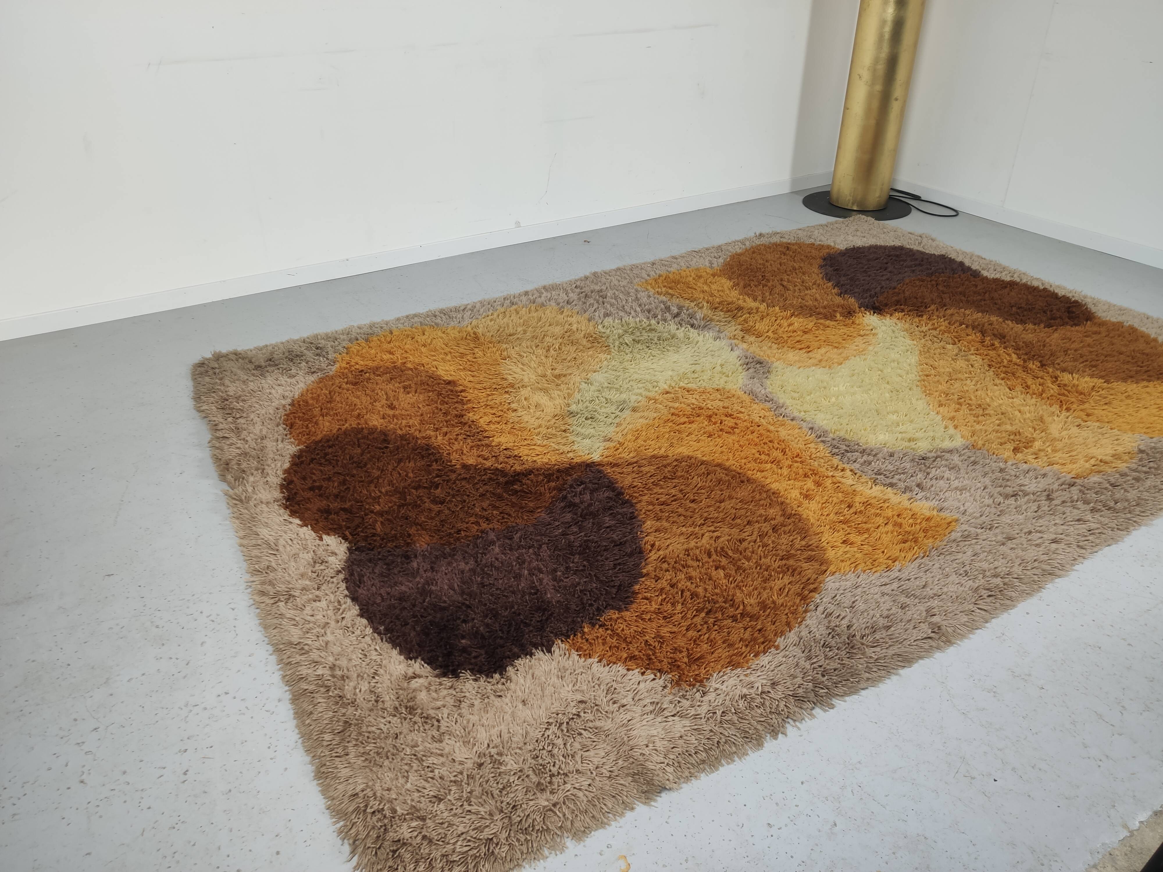large carpet Desso Space age 200x300cm, Holland 1970s