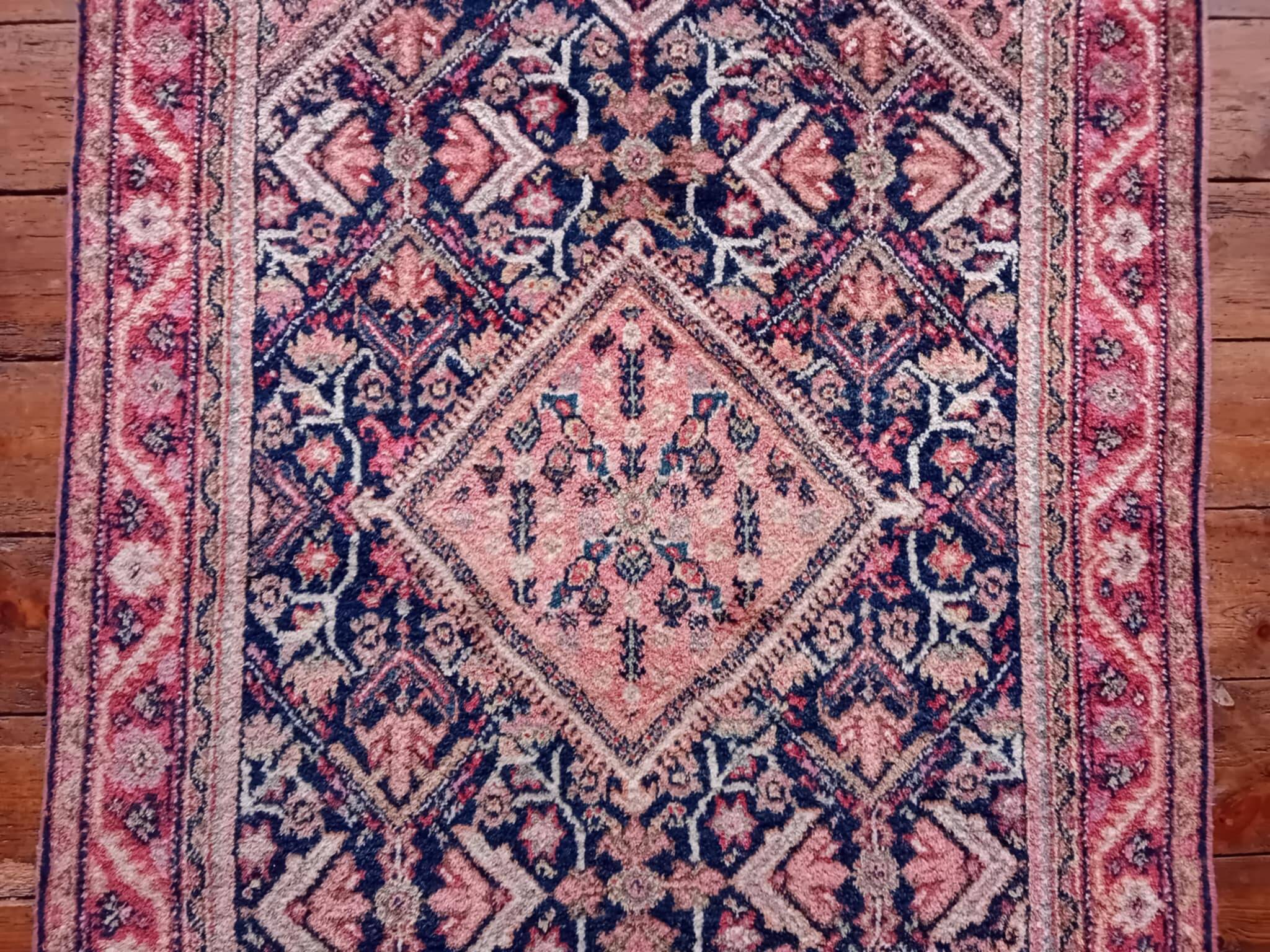 Handmade Hamadan rug 202x130cm