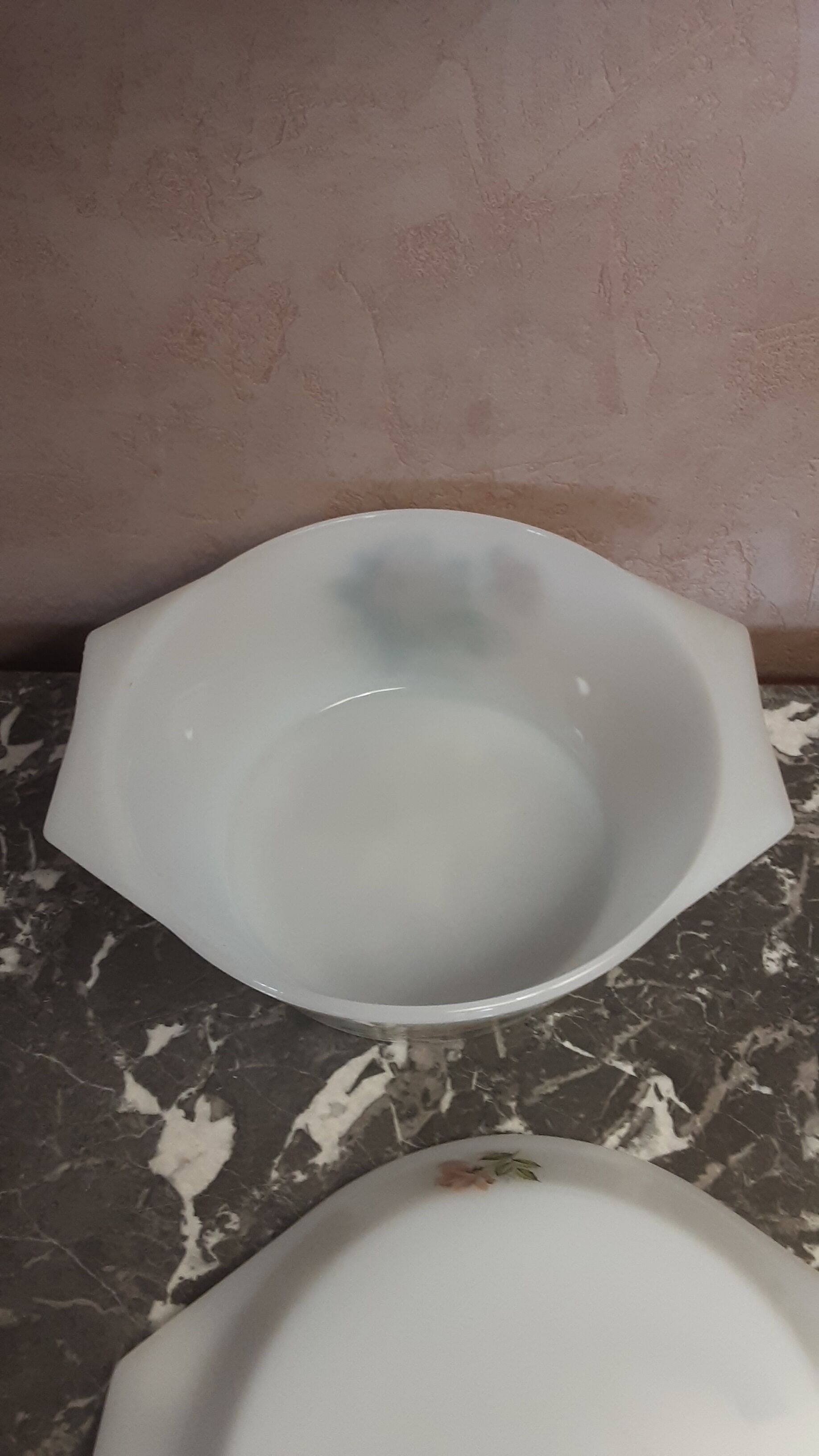 Arcopal casserole dish - vintage