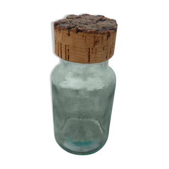 Screwed cork glass jar