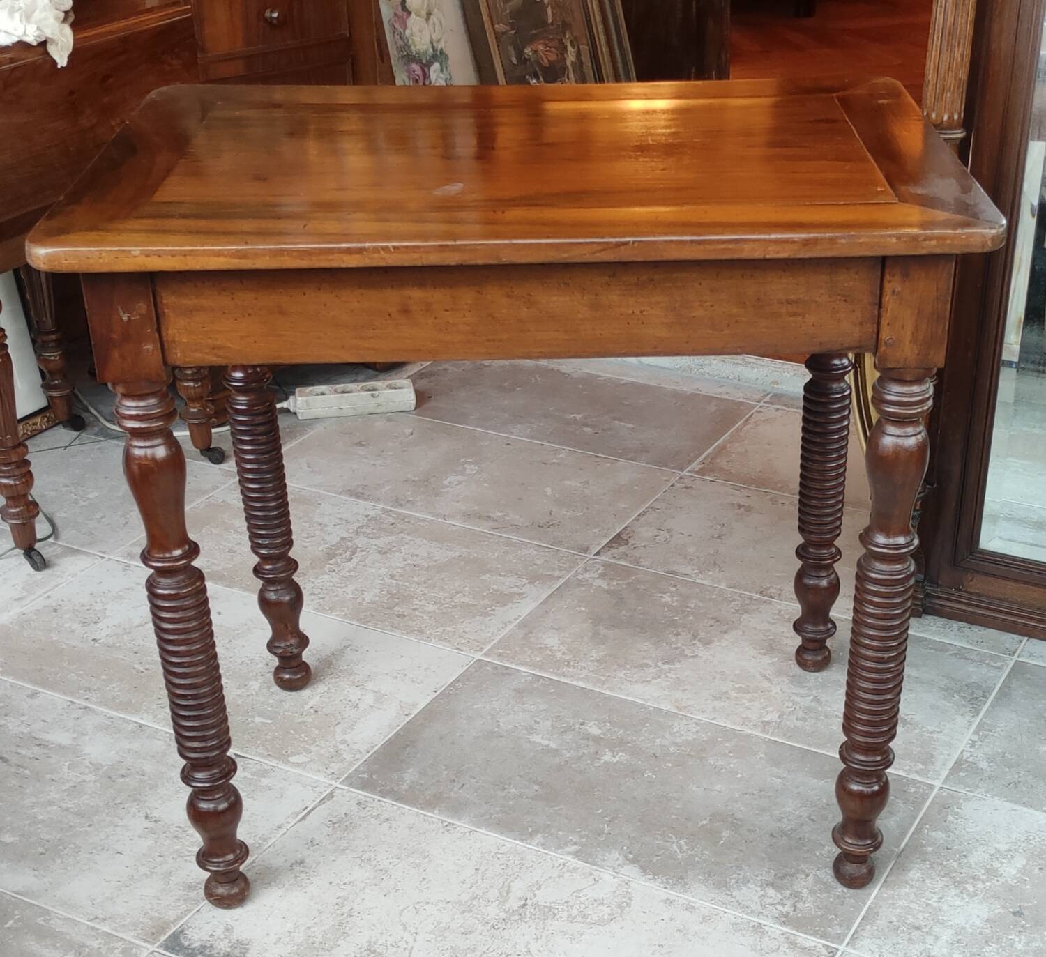 Old office side table/1 drawer/turned wood feet