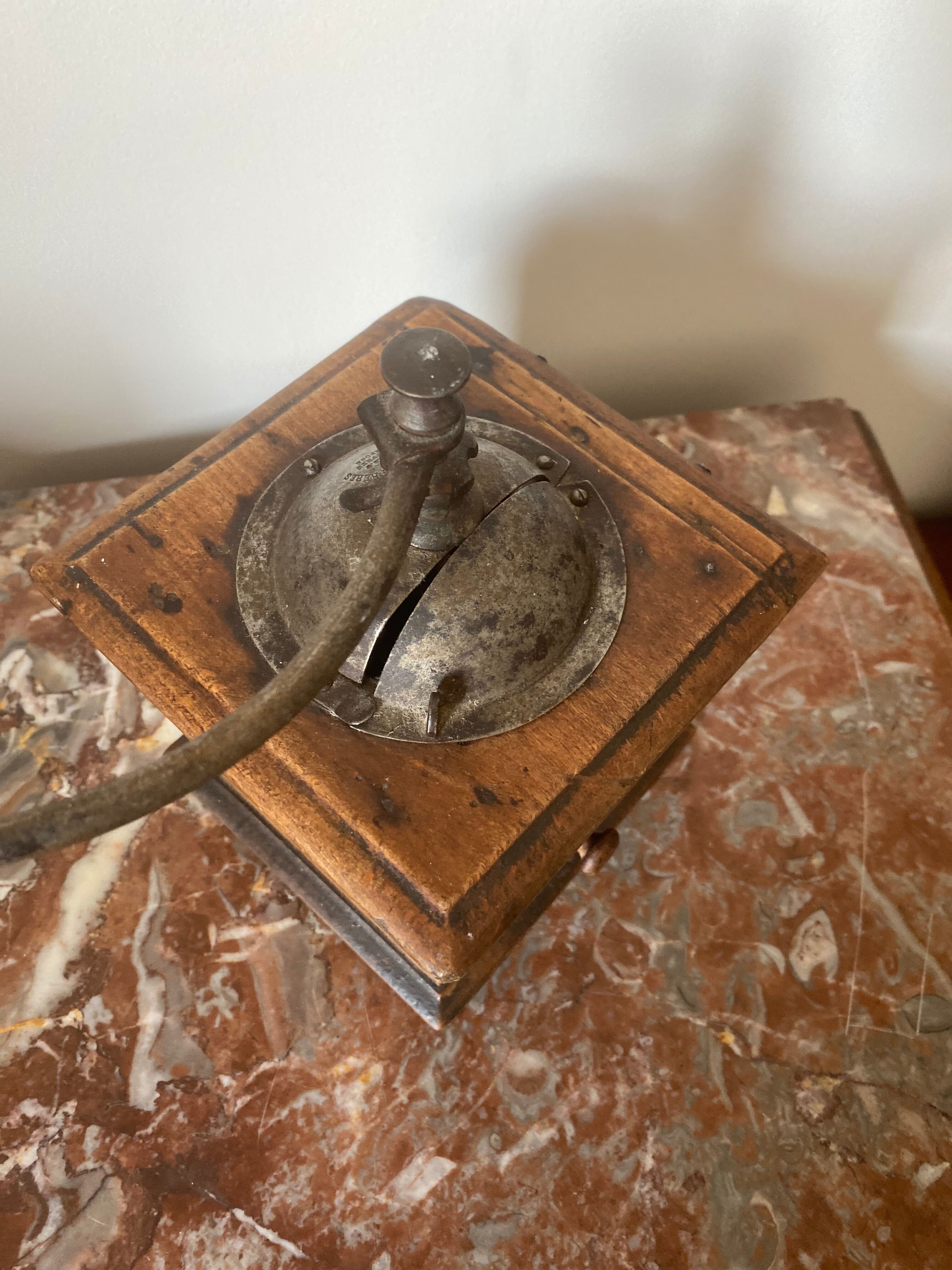 Old coffee grinder Peugeot