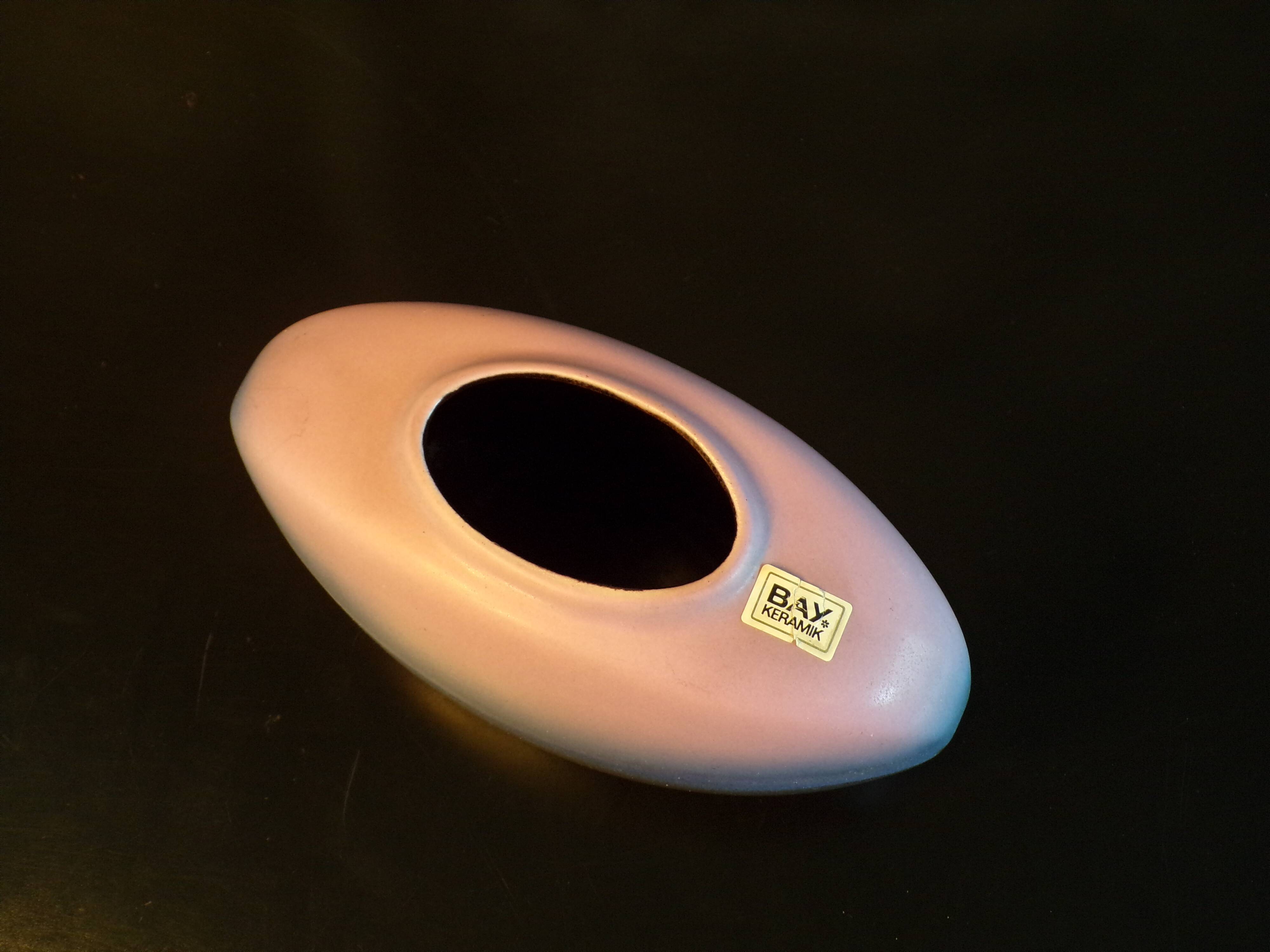 Bay 690-15 ball vase