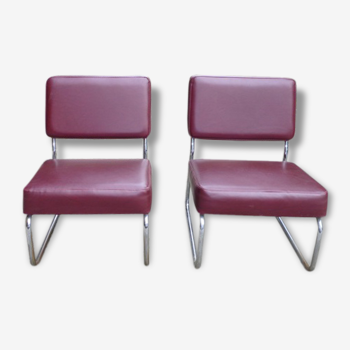 Paire de fauteuils bordeaux