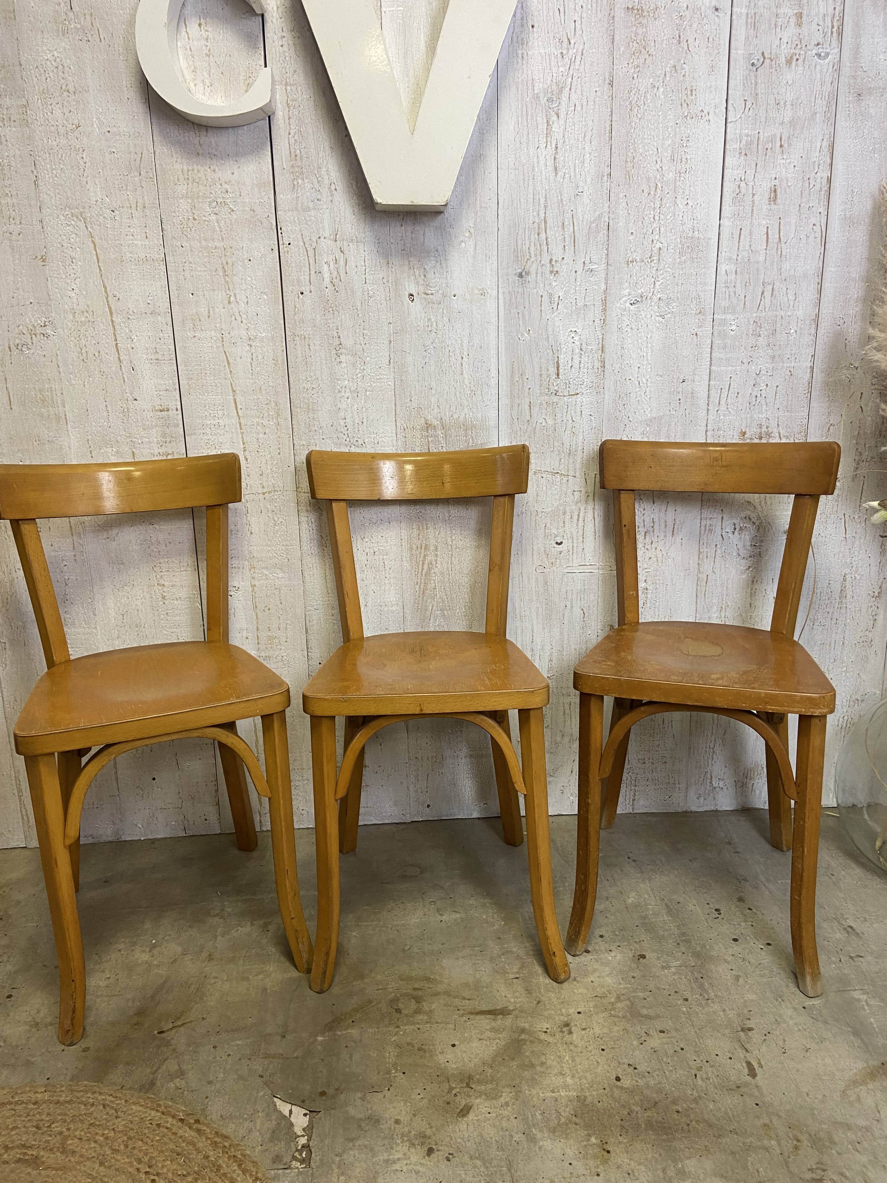 Série de 3 chaises bistrot Baumann