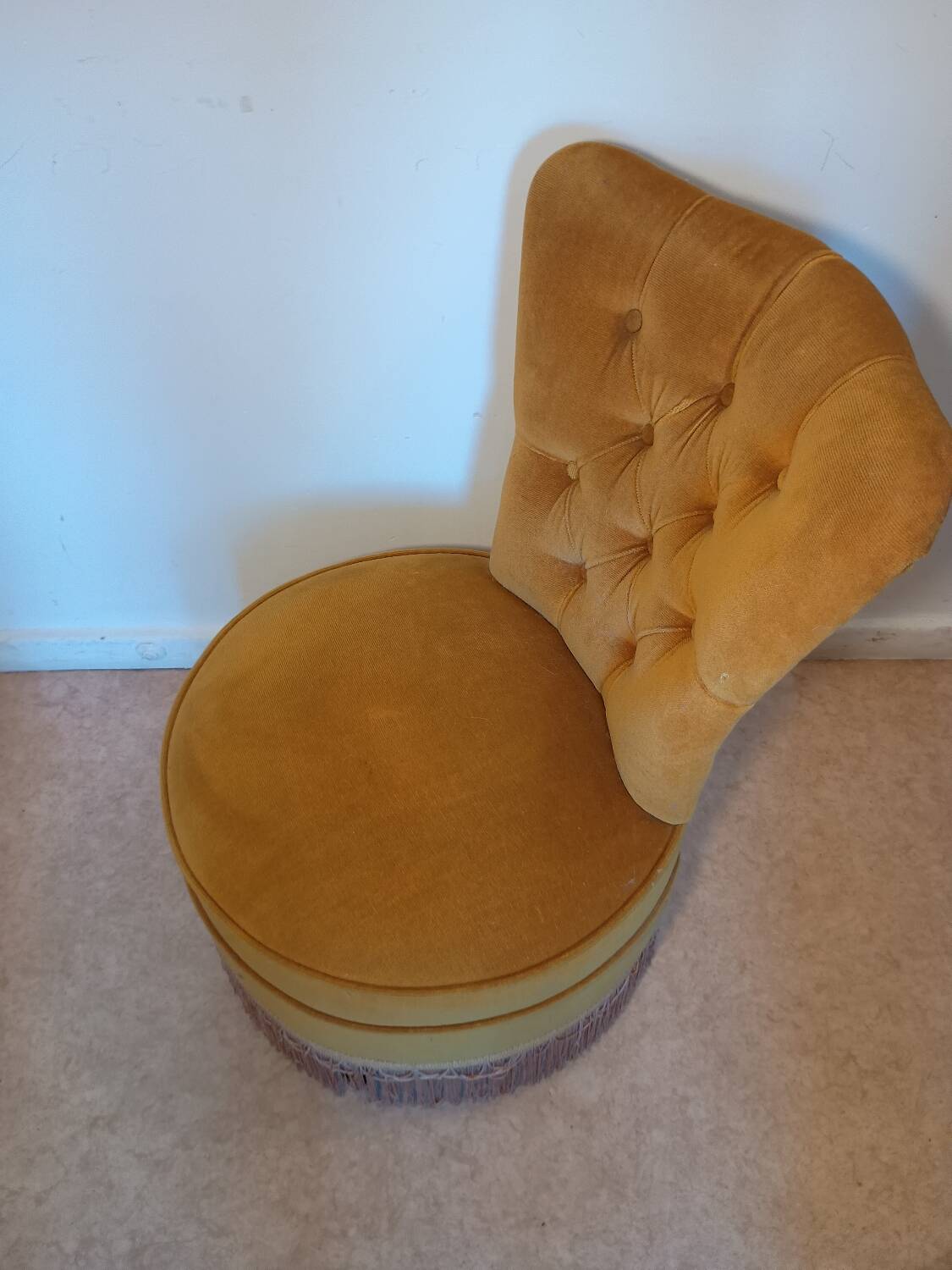 Mustard toad armchair