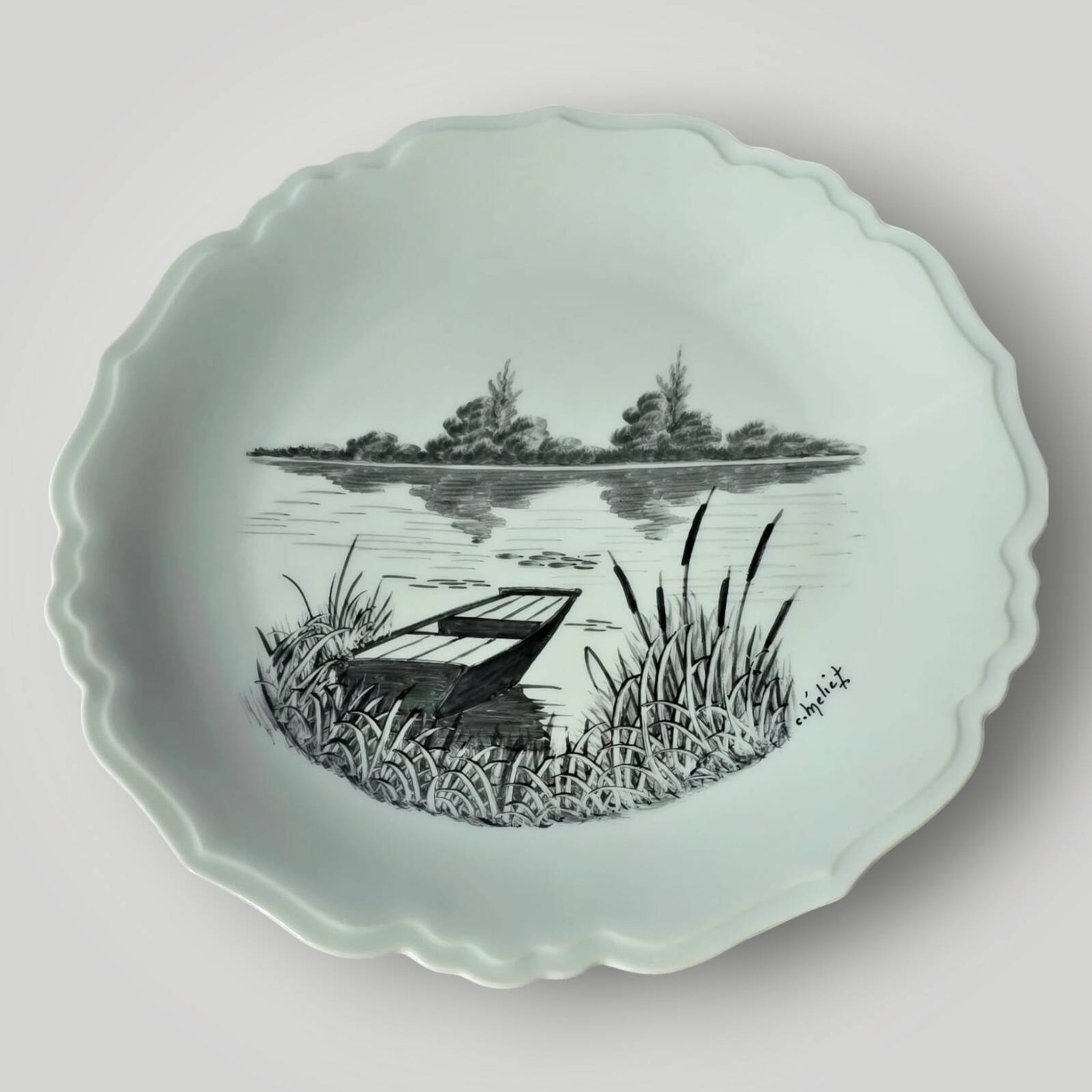 Service de 13 assiettes vintage de Limoges décorées à la main