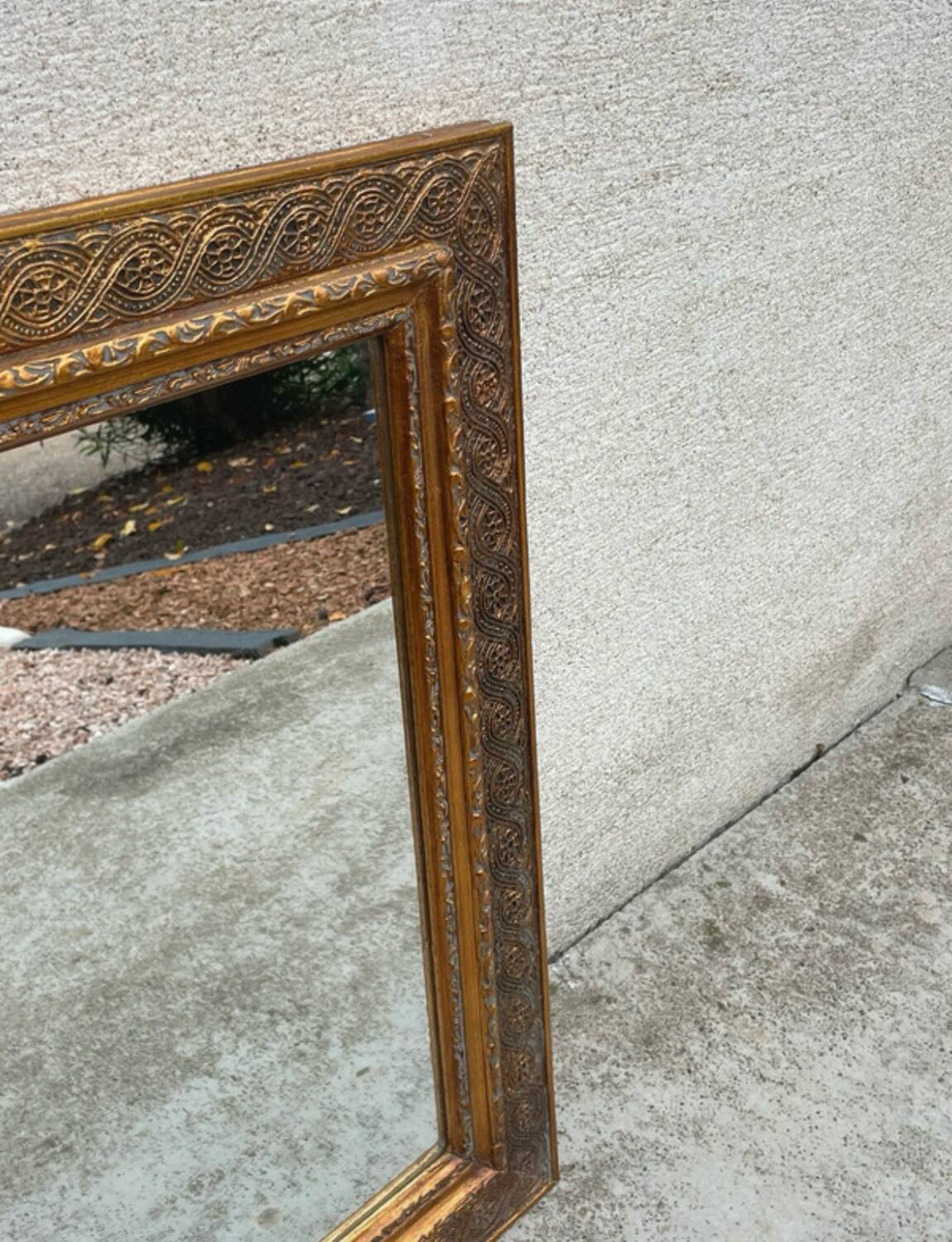 Antique gold and wood style mirror