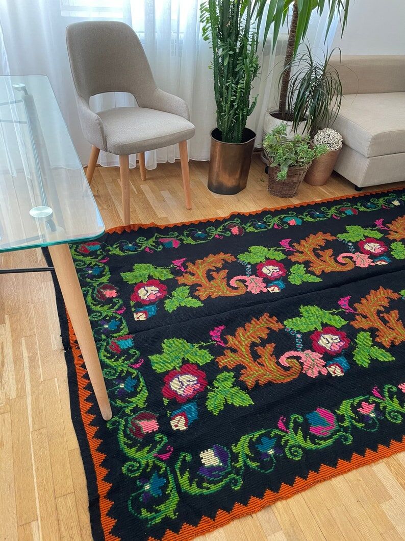 Romanian wool vintage carpet floral design and brown leaves