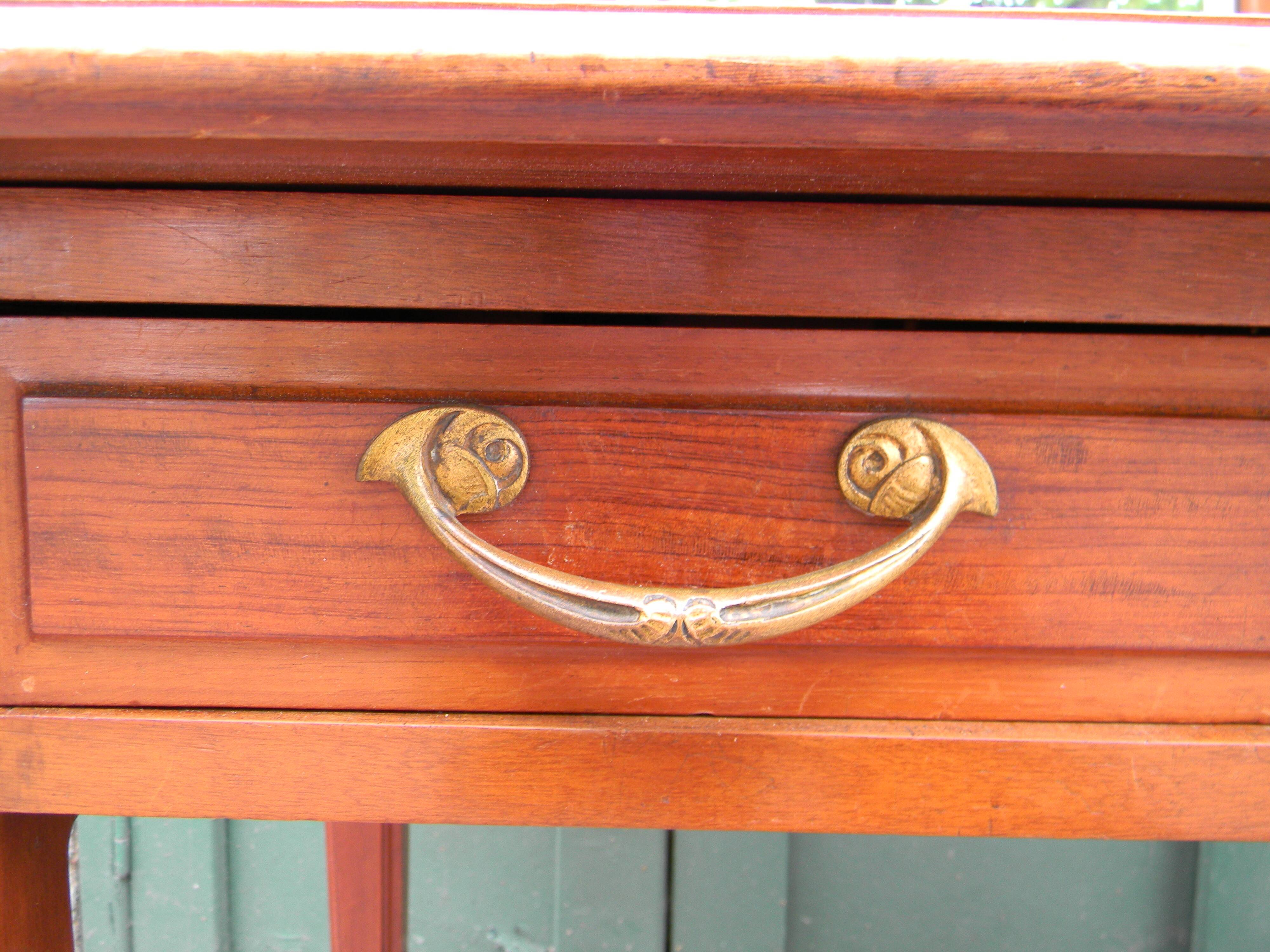 Louis Majorelle Art Deco dressing table in Mahogany