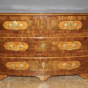 Commode Louyis XIV en marqueterie XVIIIe