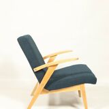 Fauteuil vintage scandinave bleu marin bouclé design moderne milieu siècle