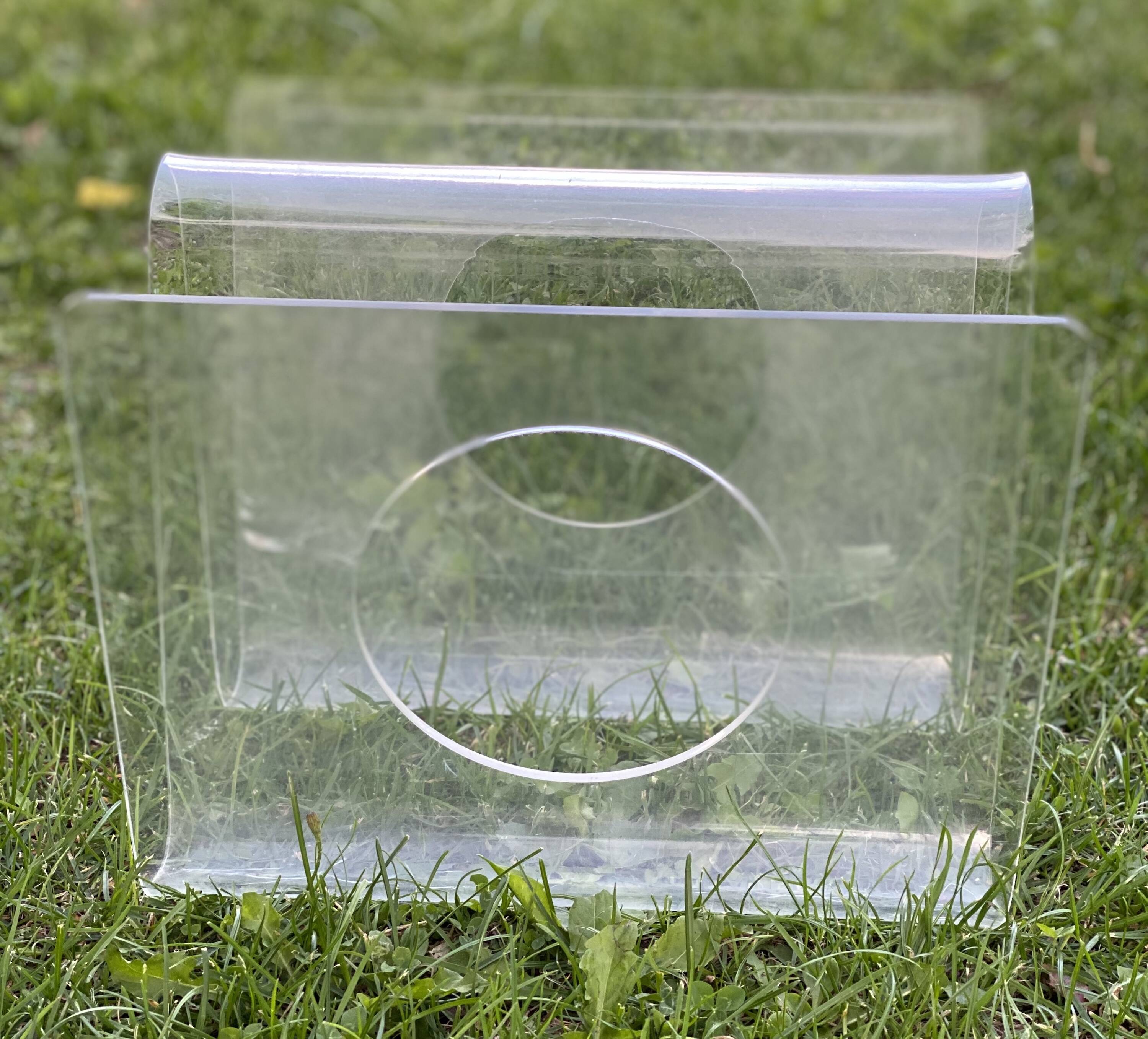Porte revue Plexiglas de Michel Dumas vintage 1960