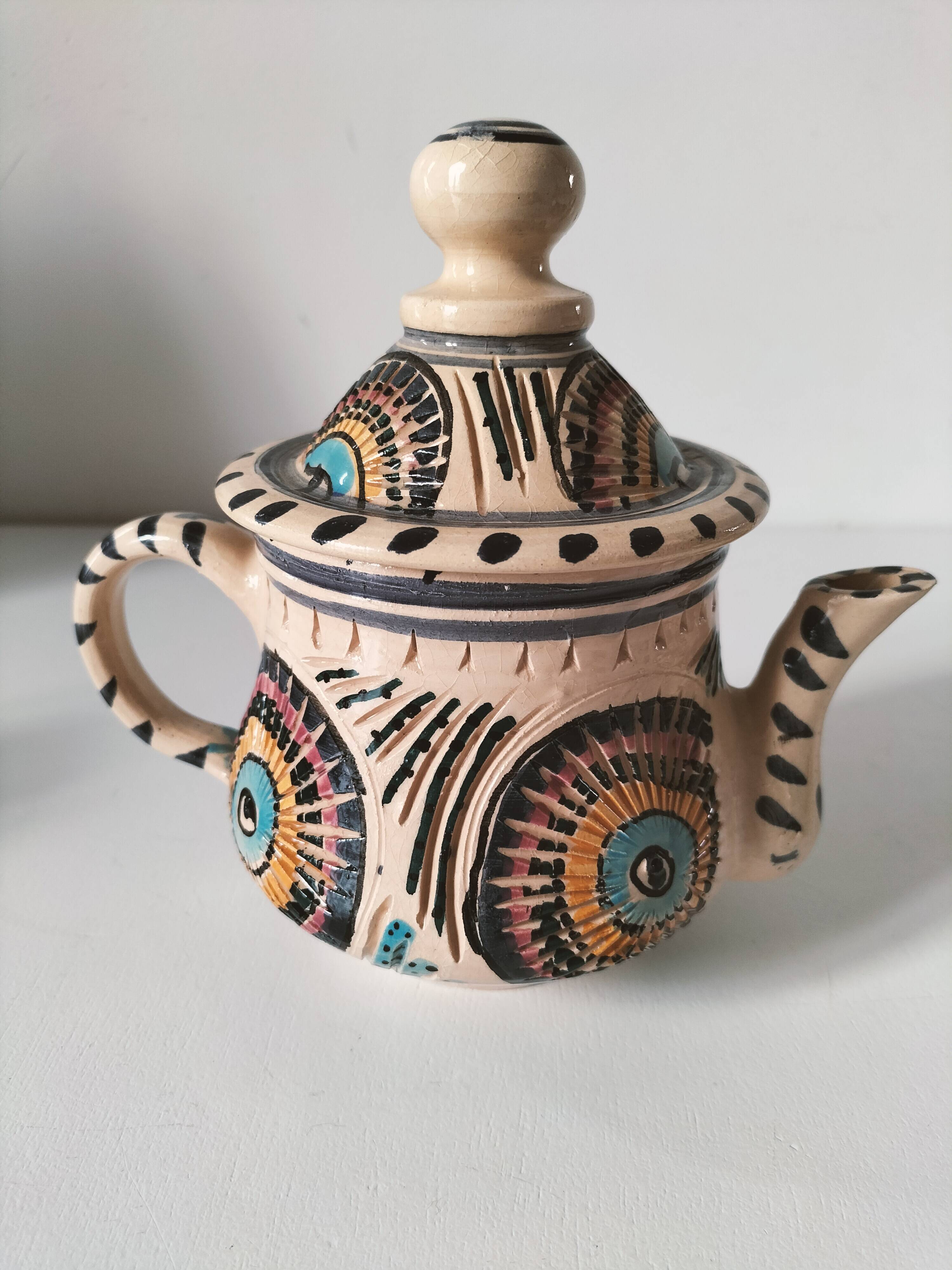 Vintage Moroccan tea set, teapot and 6 cups and saucers