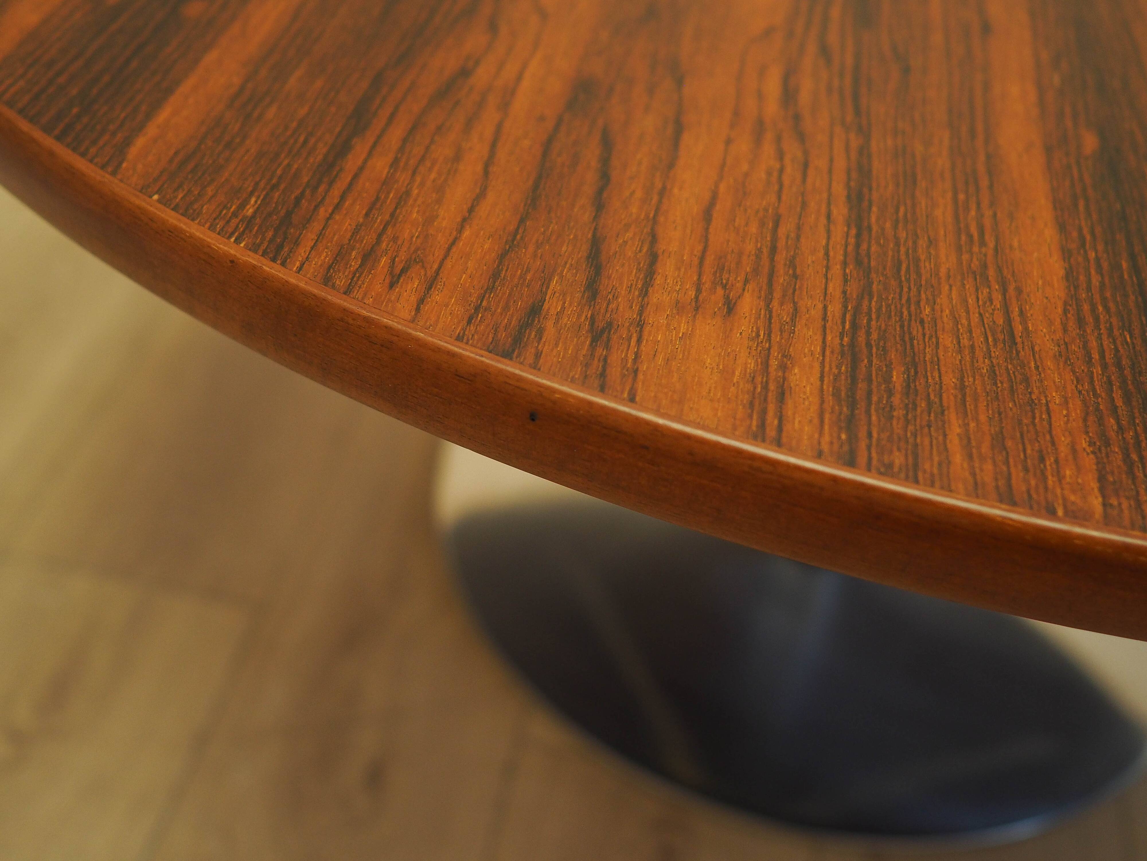 Round rosewood coffee table, Danish design, 1970s, made in Denmark