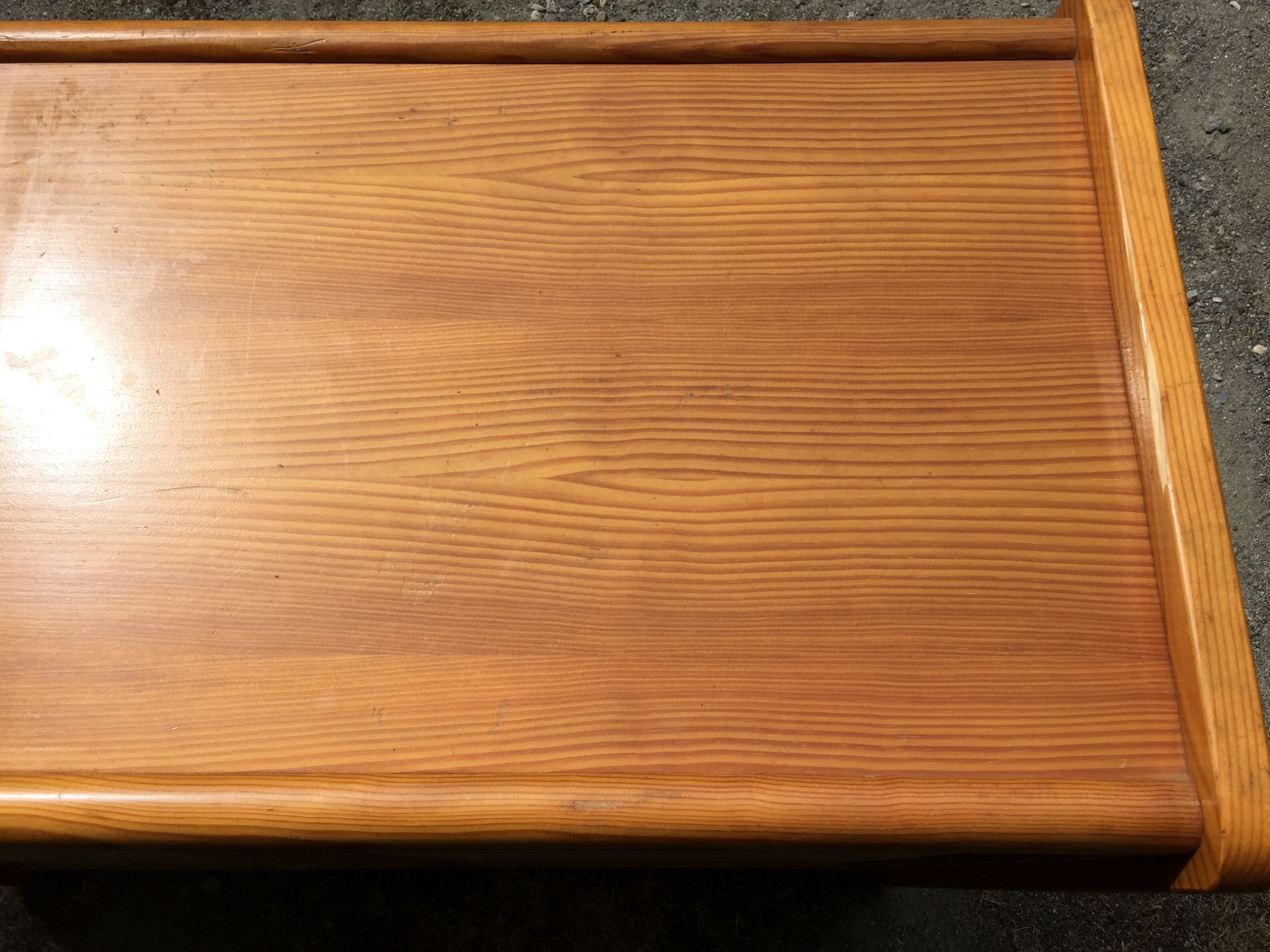 Vintage Scandinavian chest of drawers with 4 drawers in solid pine