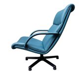 Artifort Holland leather arm chair