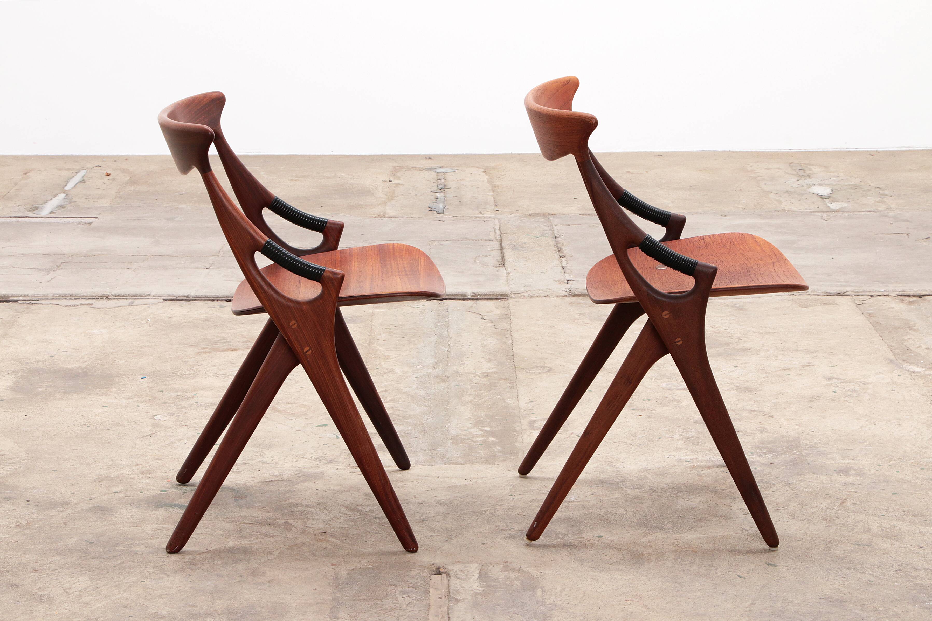 Set of 8 dinning chairs model 71, Arne Hovmand Olsen for Mogens Kold, 1960s
