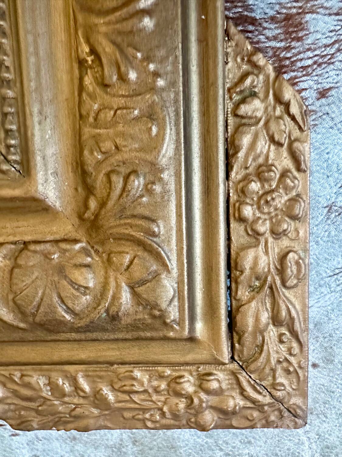 Large 19th century gilded mirror