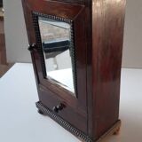 Armoire à vêtements pour poupée