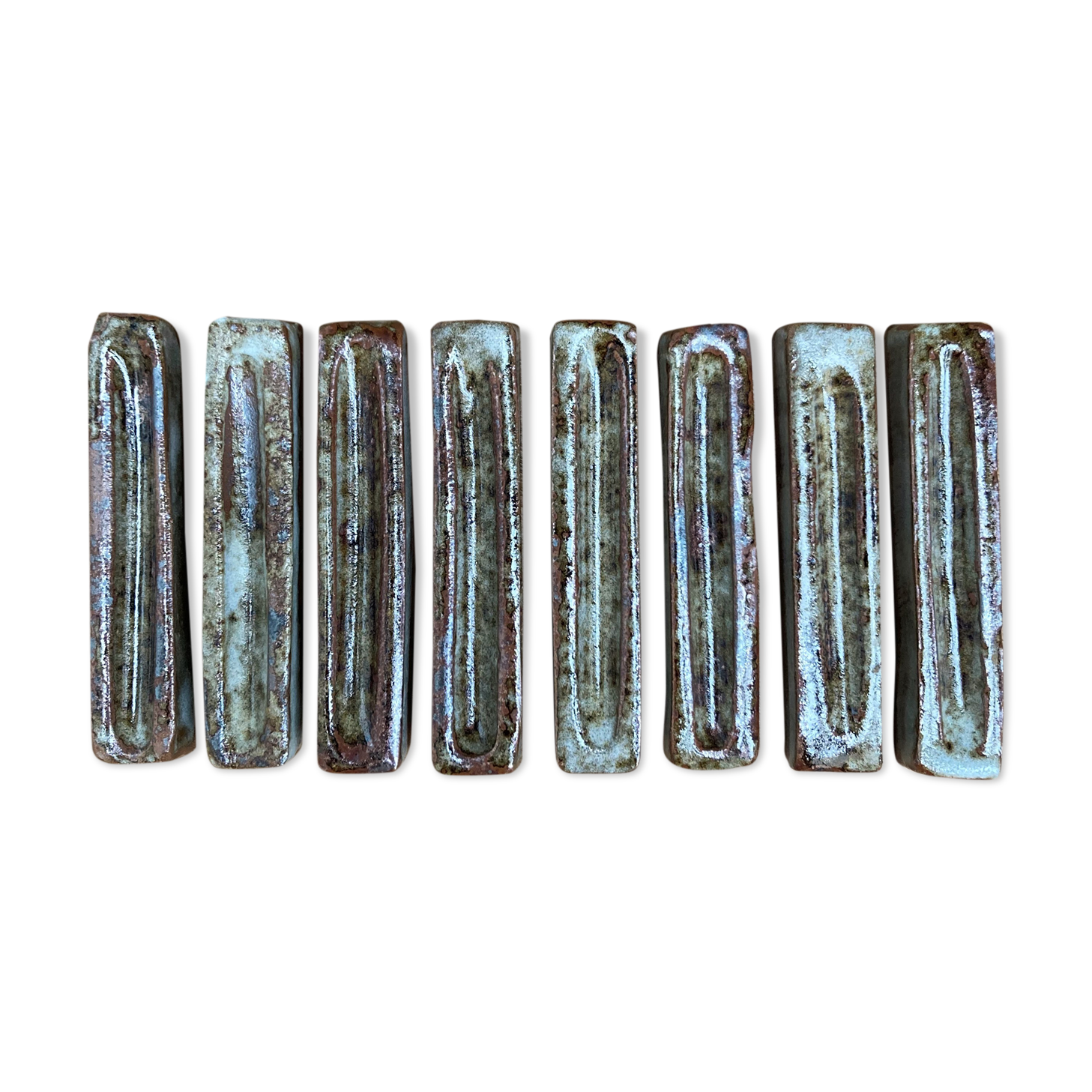 Set of 8 knife holders in enamelled stoneware