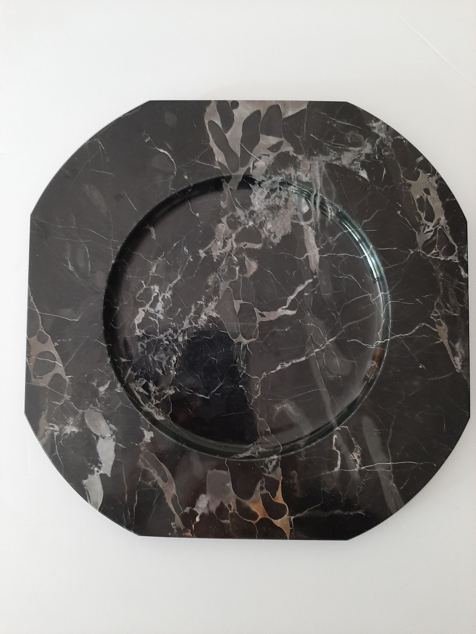 Set de 2 assiettes de présentation en marbre noir