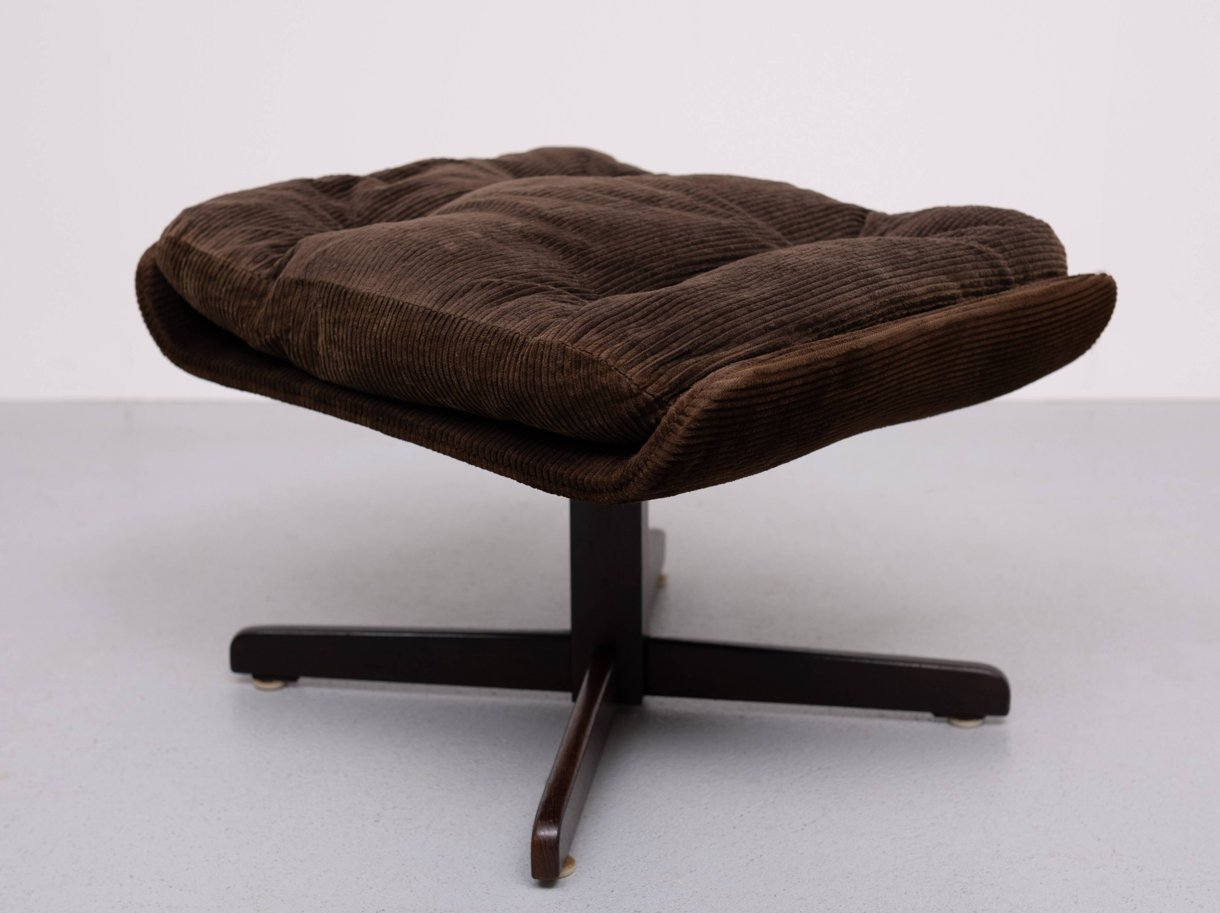 Footstool made off ripcord  1960s USA