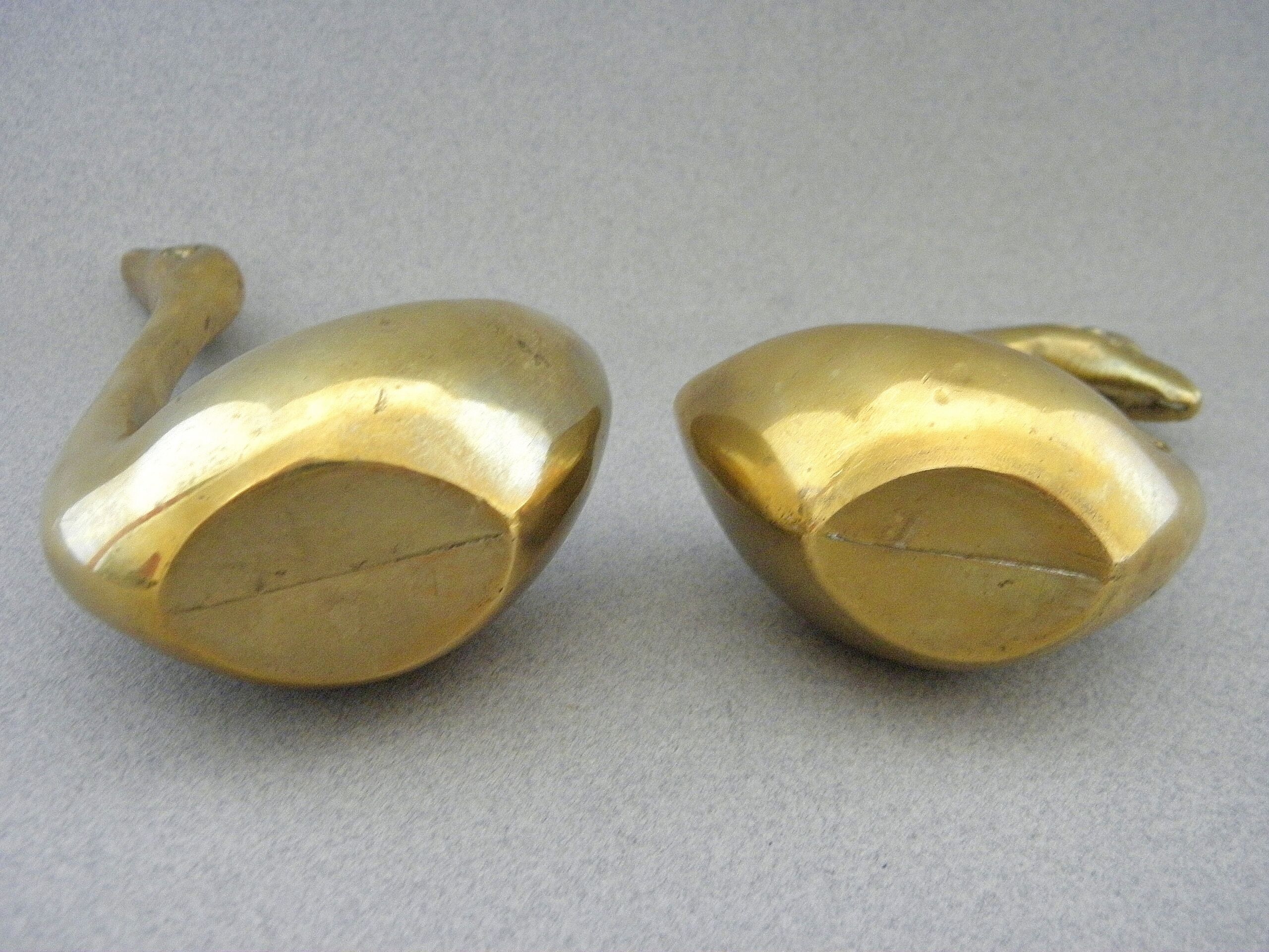 Pair of swans brass