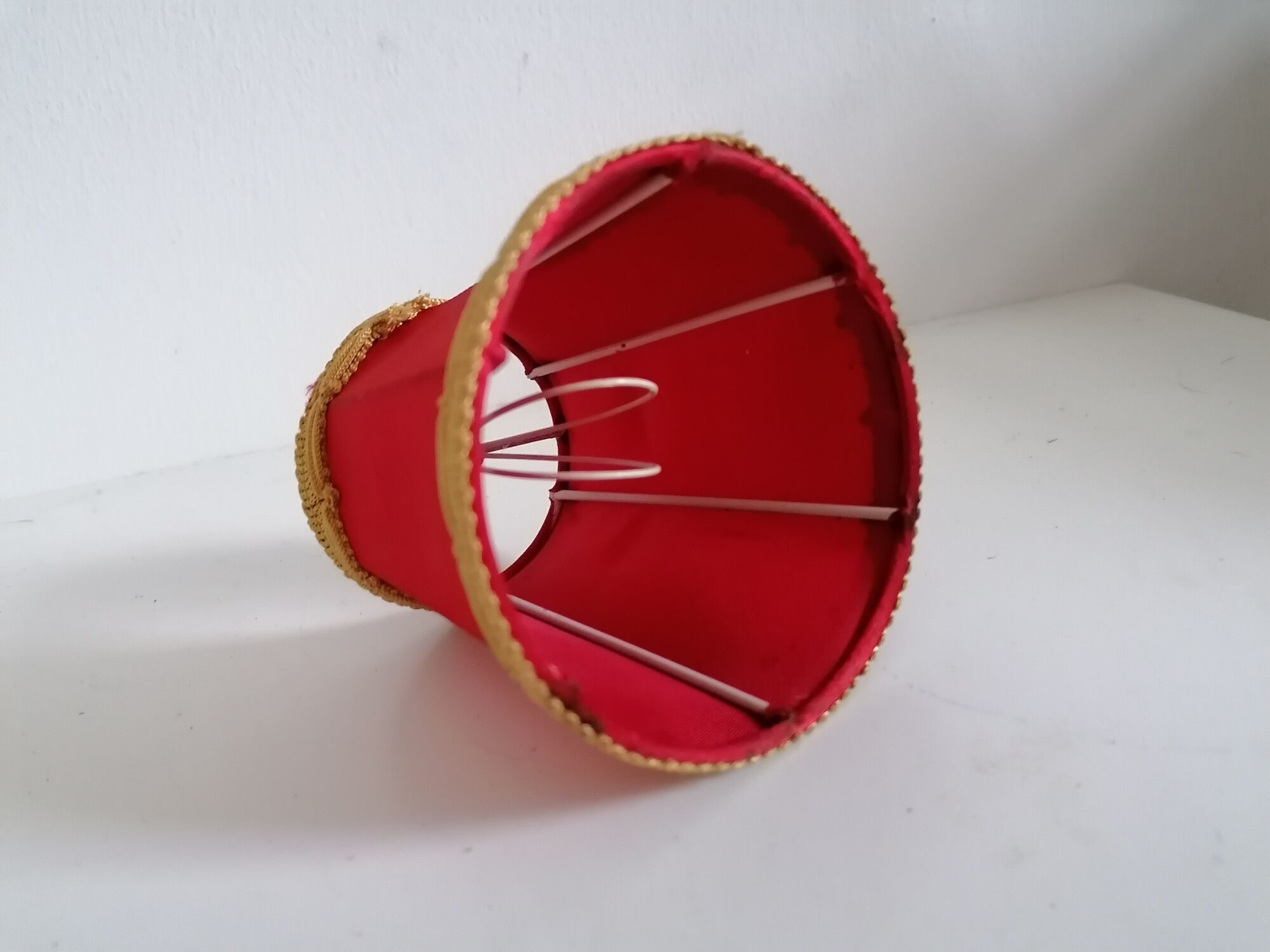 Lot 6 lampshade with red nylon clip decoration gold embroidery