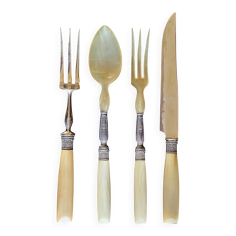 Gigot / Salad cutlery in Bakelite
