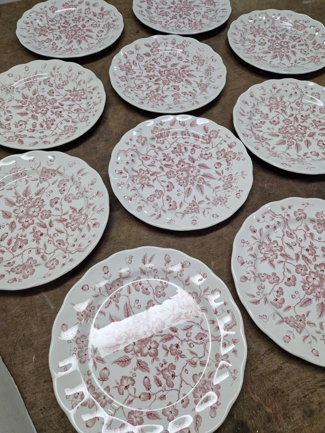 Set of 11 flat plates Nuova Fontebasso Made in Italy Floral pattern
