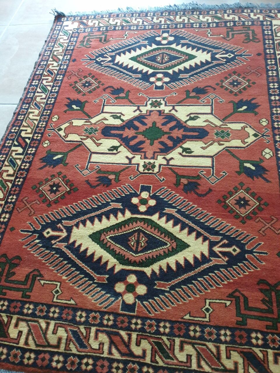 Old carpet 172/127