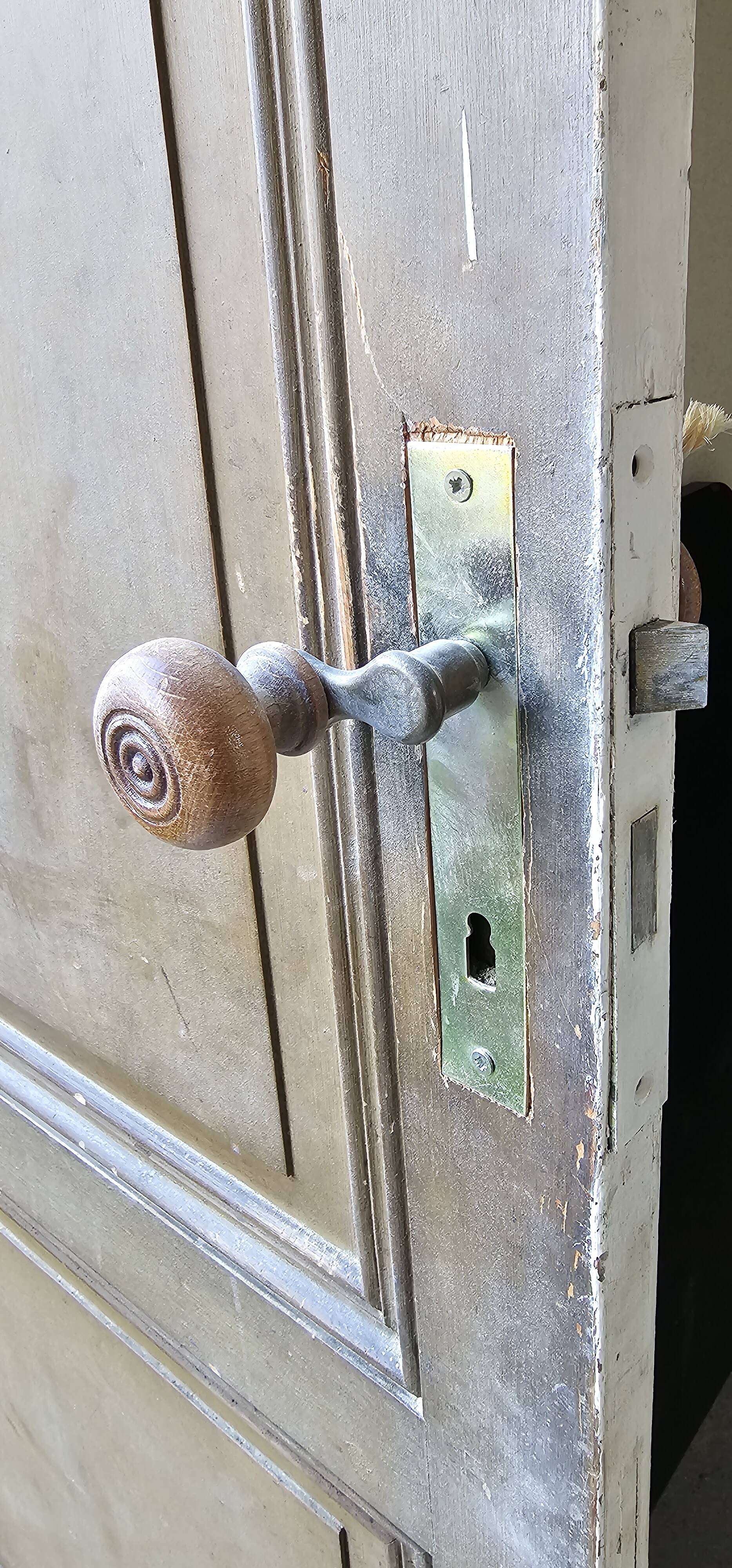 Porte d'intérieur XIX ème en bois mouluré