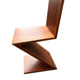 Chaise Zig Zag conçue par G. Rietveld, fabriquée par Cassina, années 1990